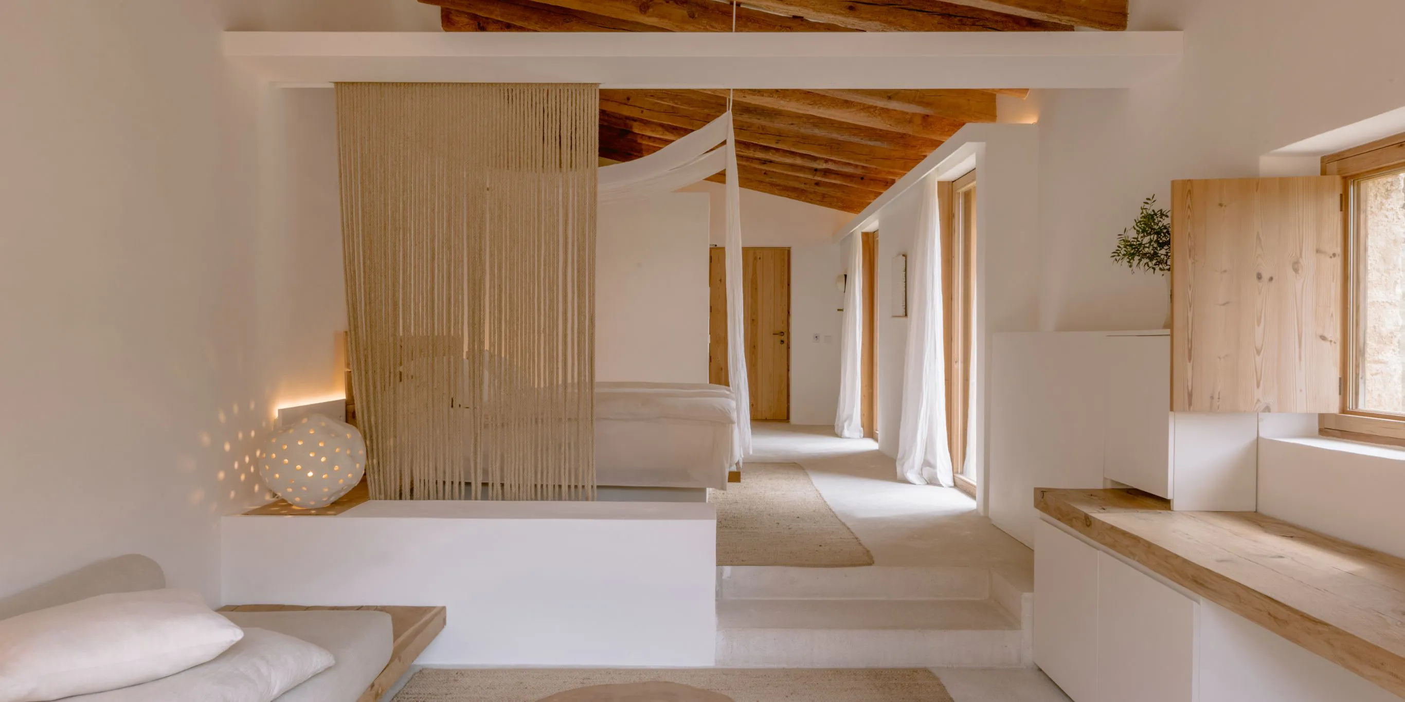 Es Raco D Arta Rooms