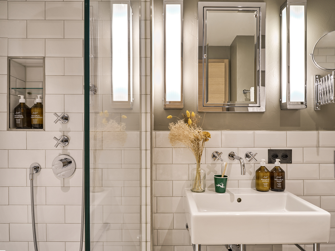 Cervo Mountain Resort Huntsman S R 03