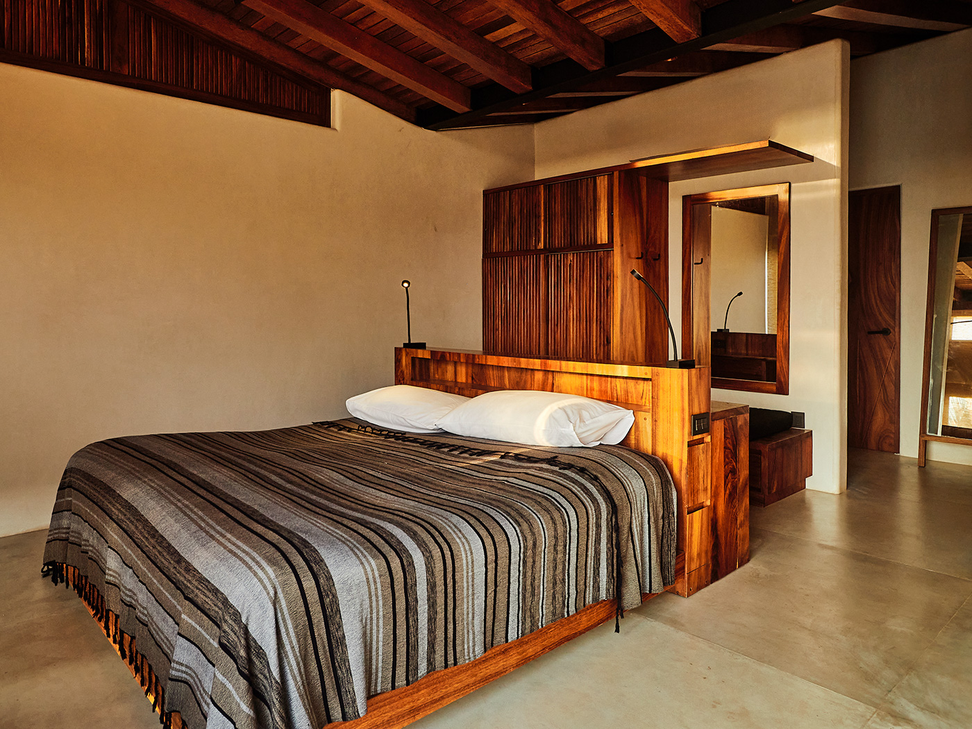 Musa Luxury Suite Hideaway V2 R 01