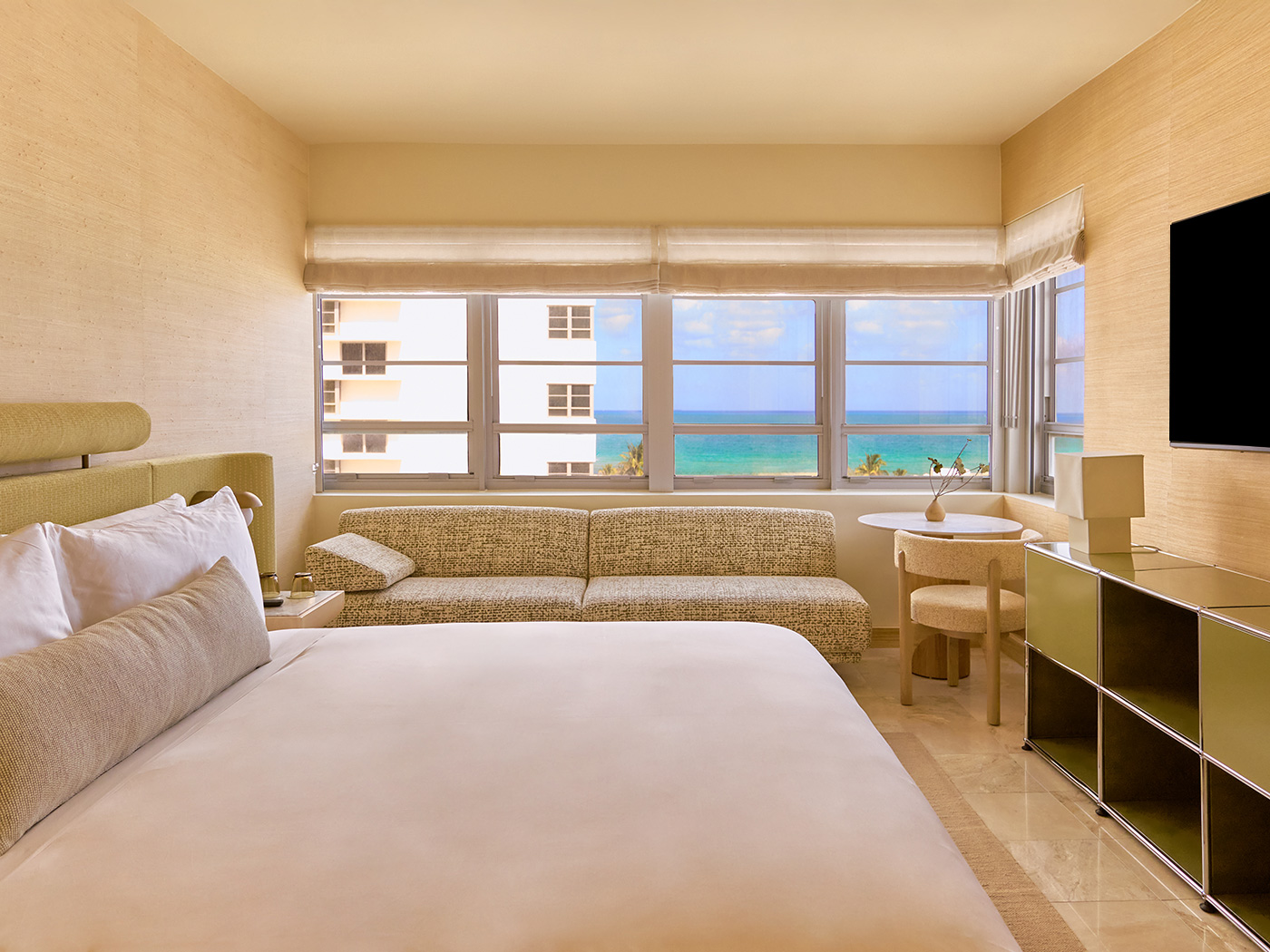 Shelborne By Proper Partial Oceanview King R V2 01