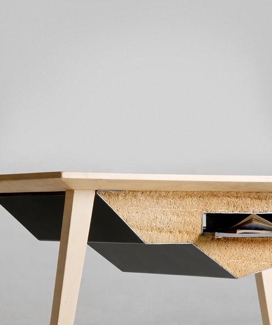 Fernando Laposse Lufa Table