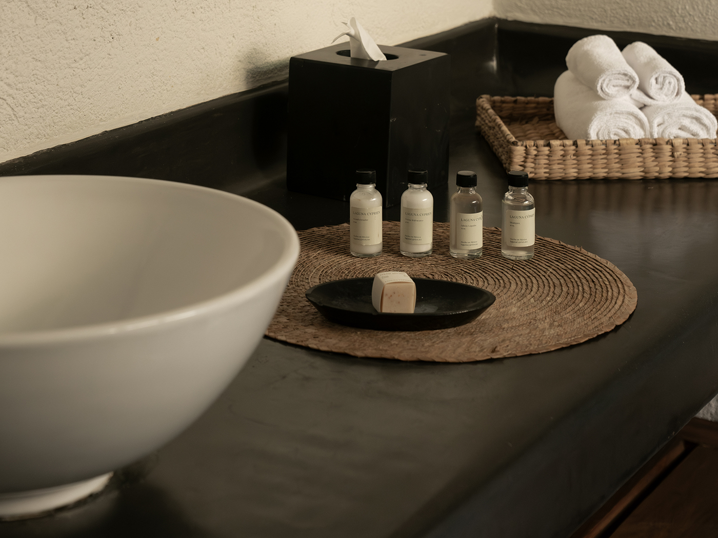 Lo Sereno Room B V2 R 06