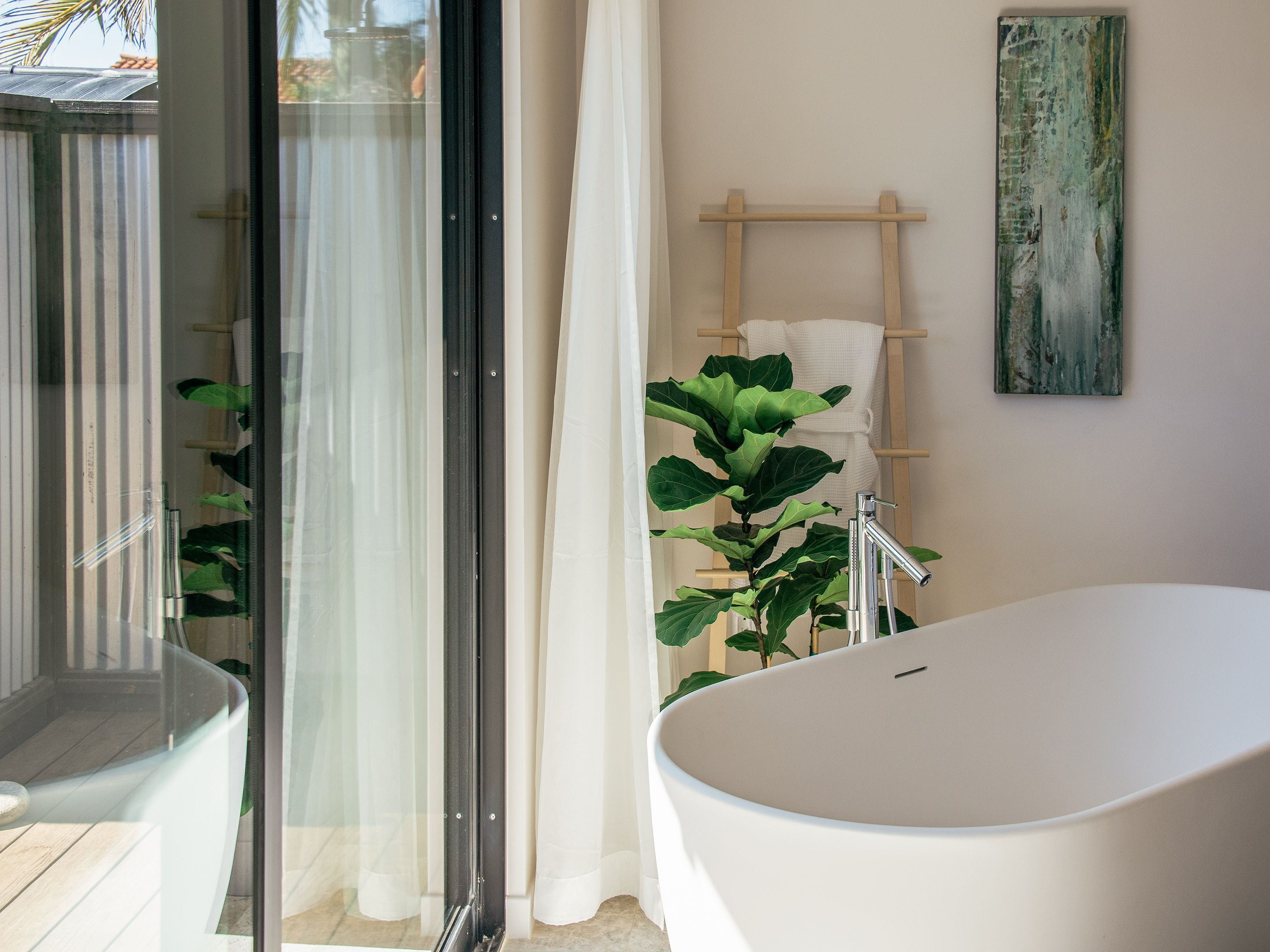 Twelve Senses Retreat Rooms in Encinitas