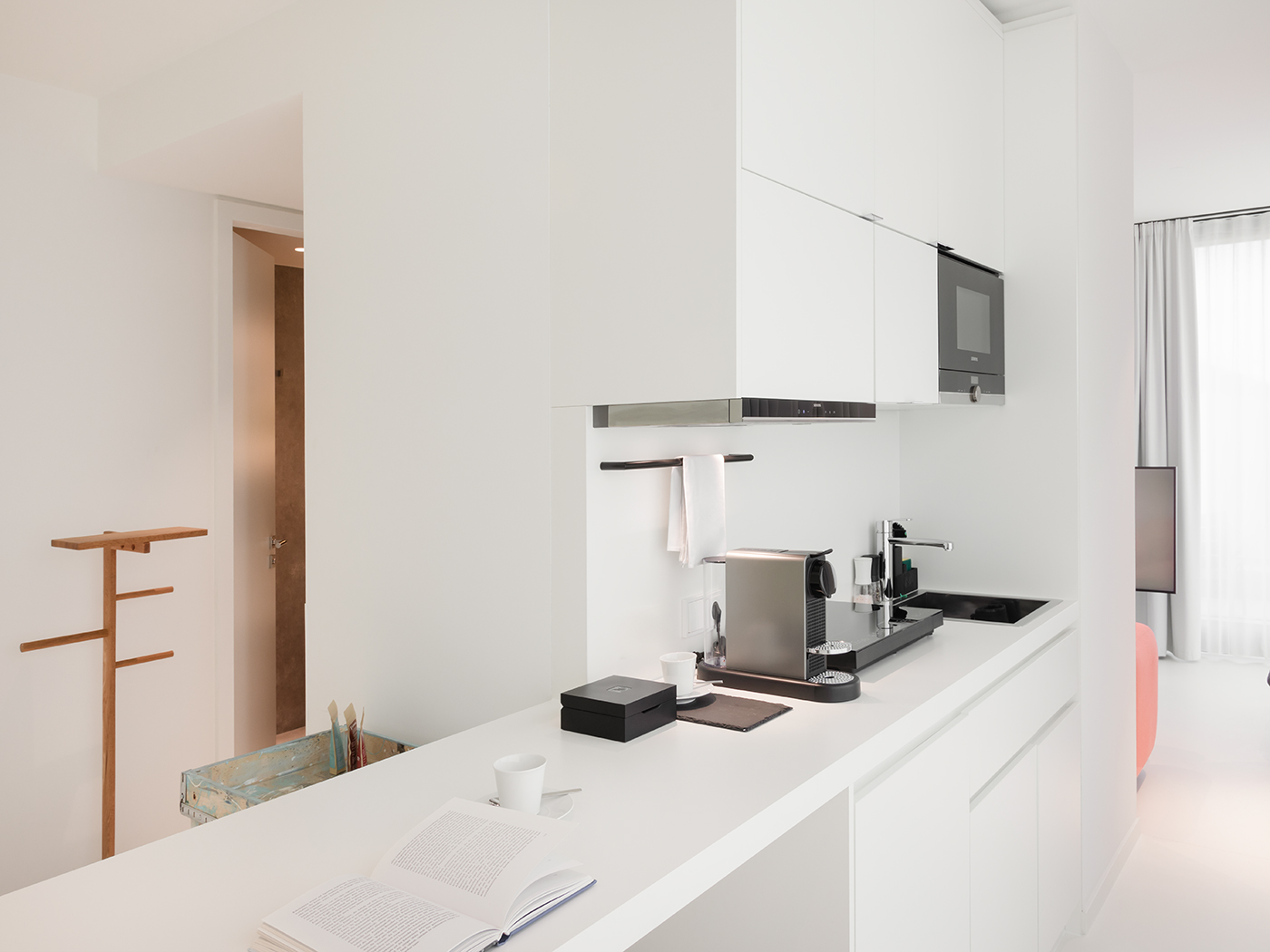 Kpm Deluxe Suite R 06