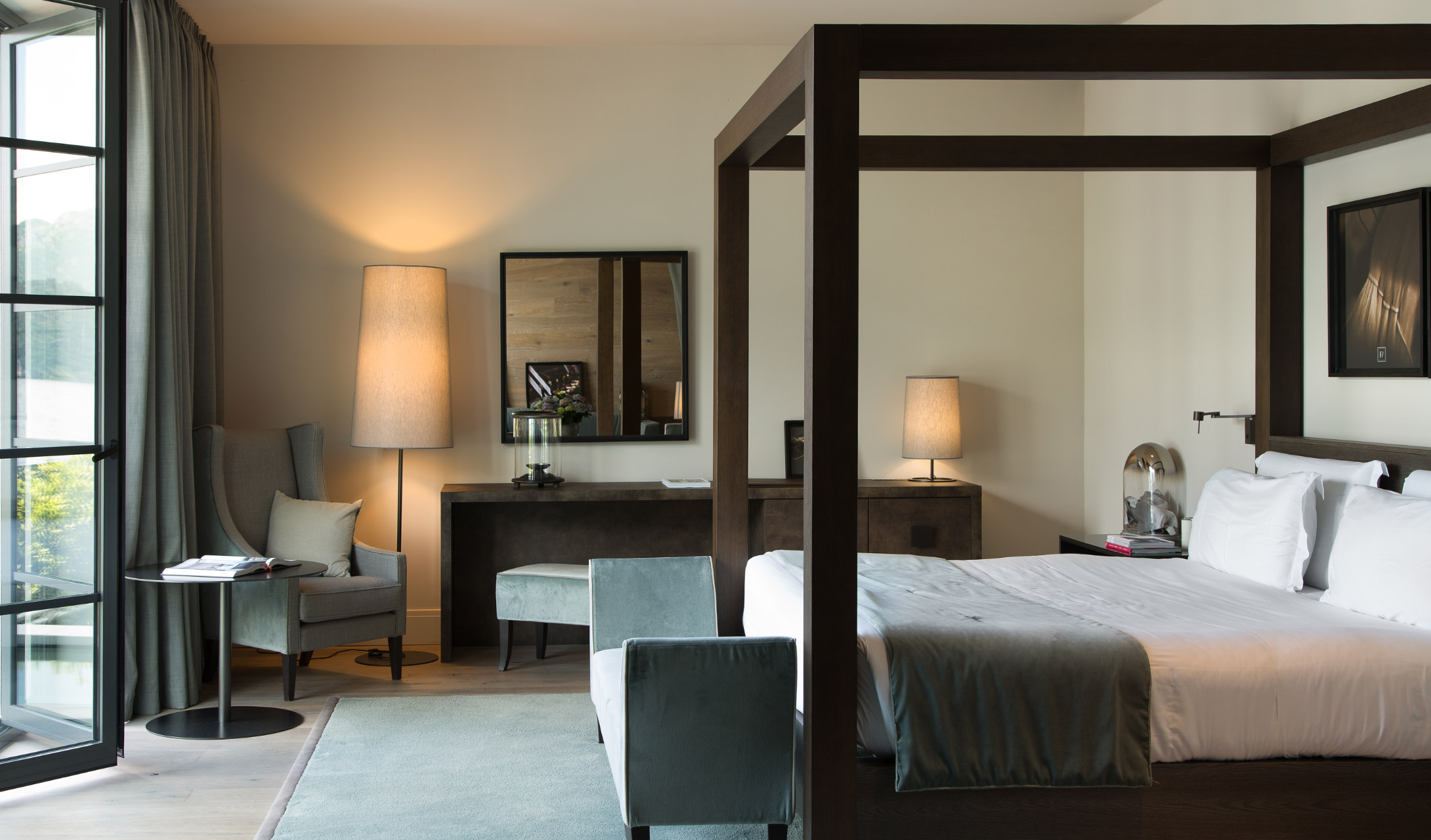 G 26 Filario Hotel And Residences