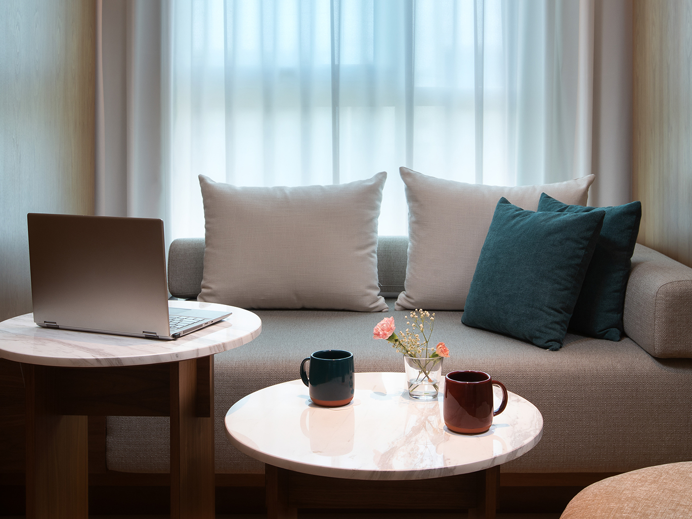 The Luma Emerald Orginal Hollywood R 06