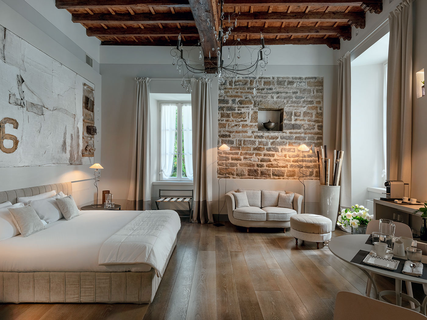 Gombithotel Junior Suite R 01