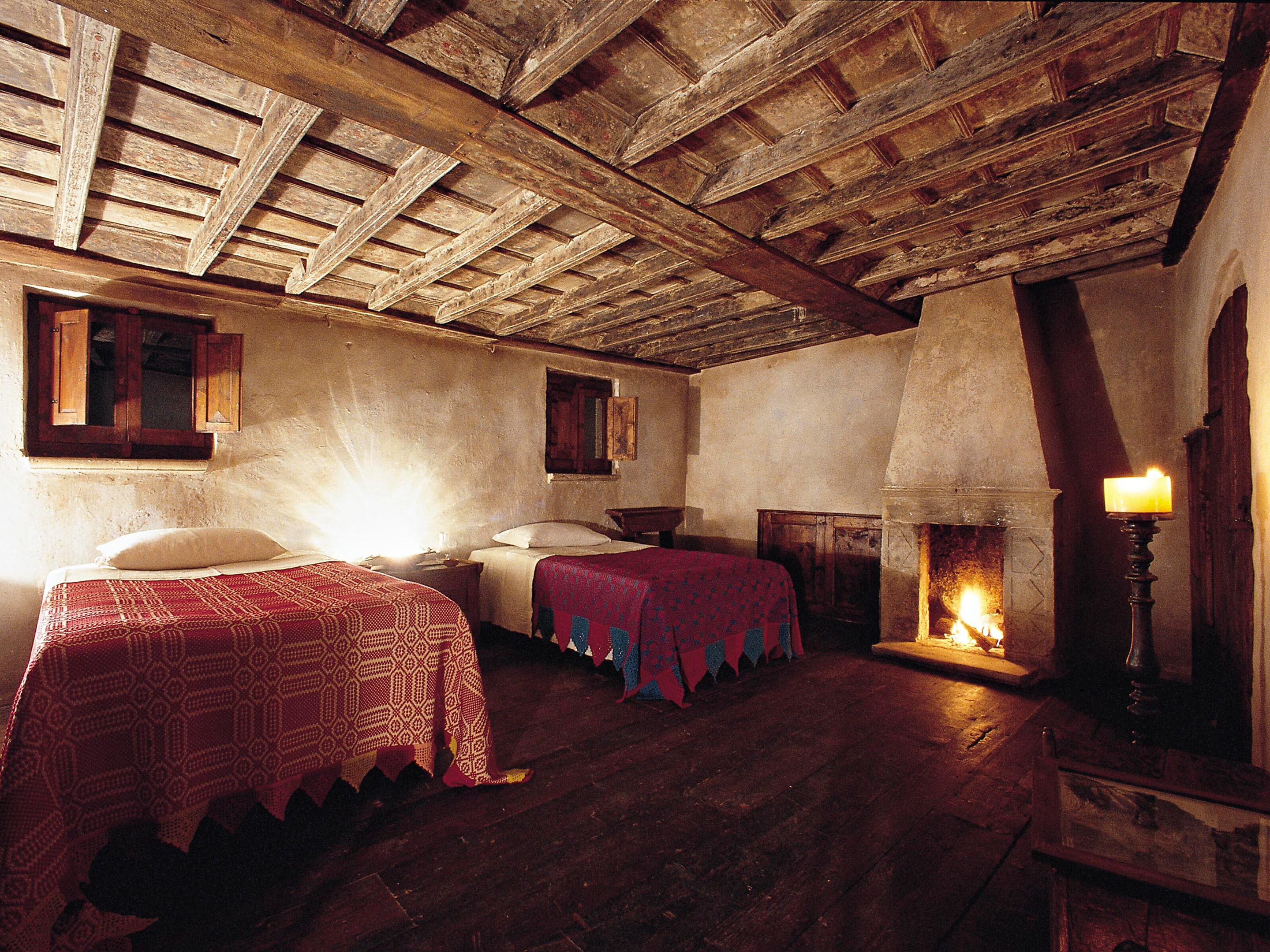 Sextantio Albergo Diffuso Ceiling in Santa Stefano Di Sessanio