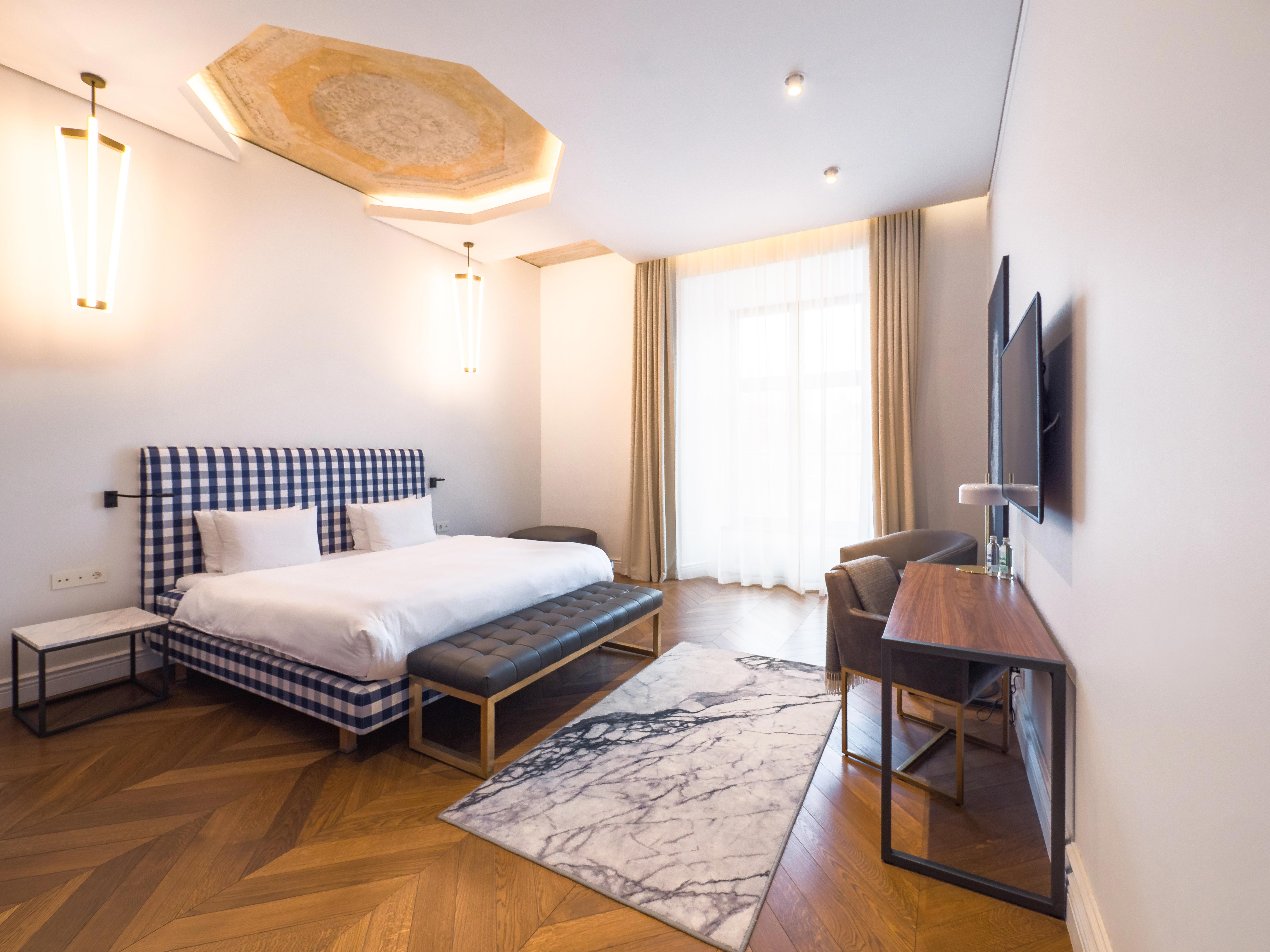 hotel-pacai-junior-suite-R-8.jpg