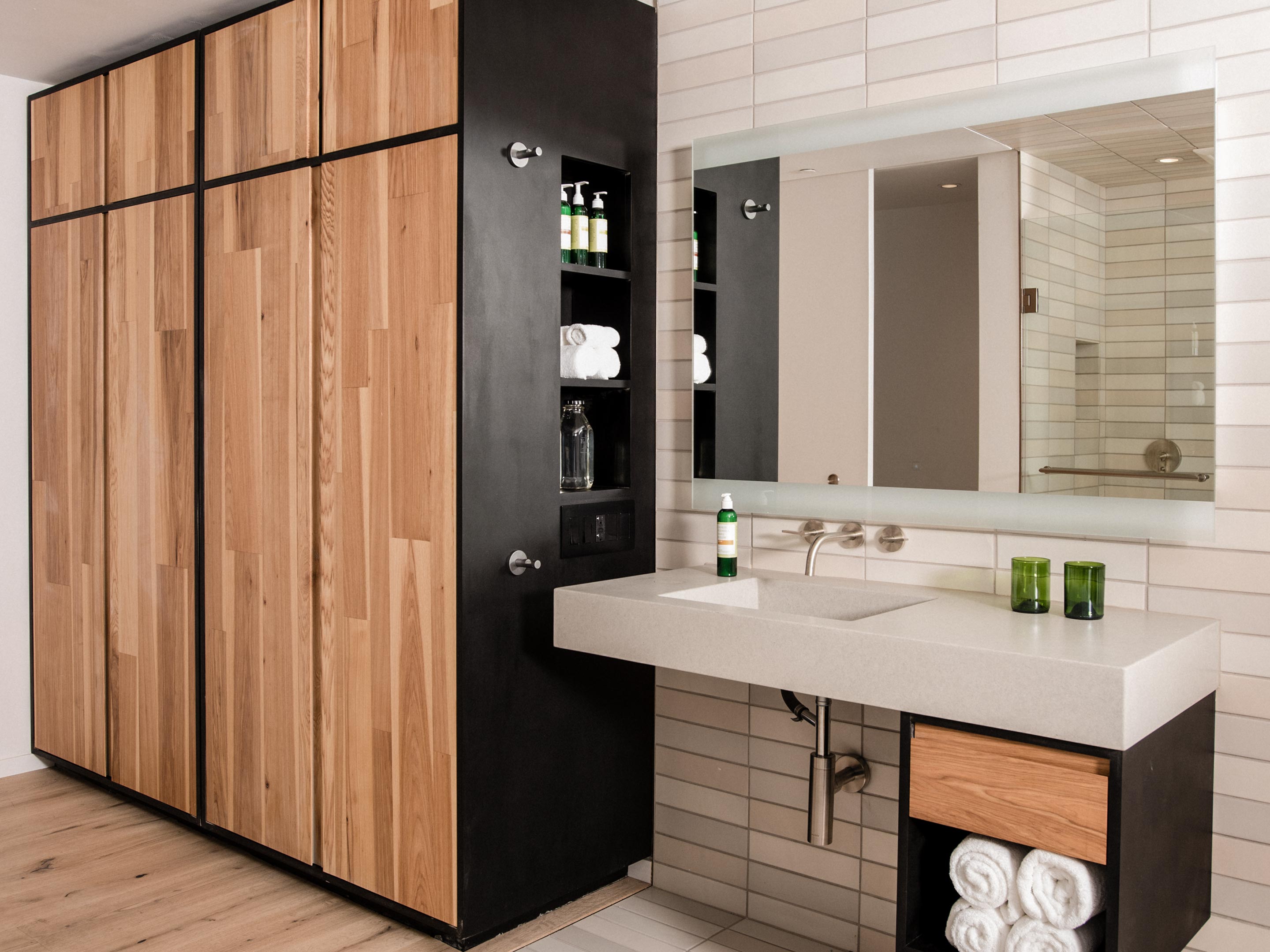 Harmon Guest House Harmon King in Healdsburg