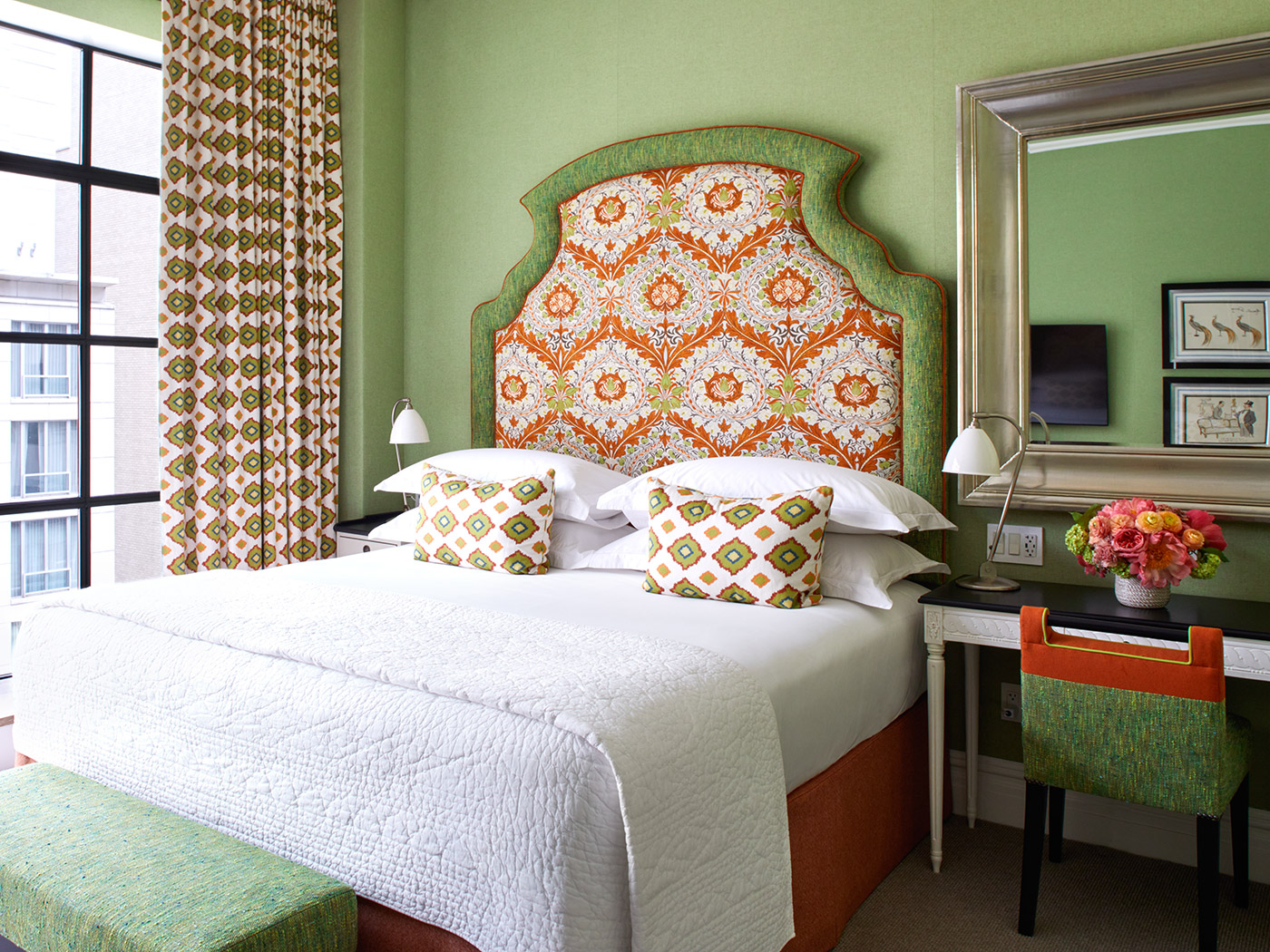 Whitby Hotel Deluxe Room Top Floors R 04