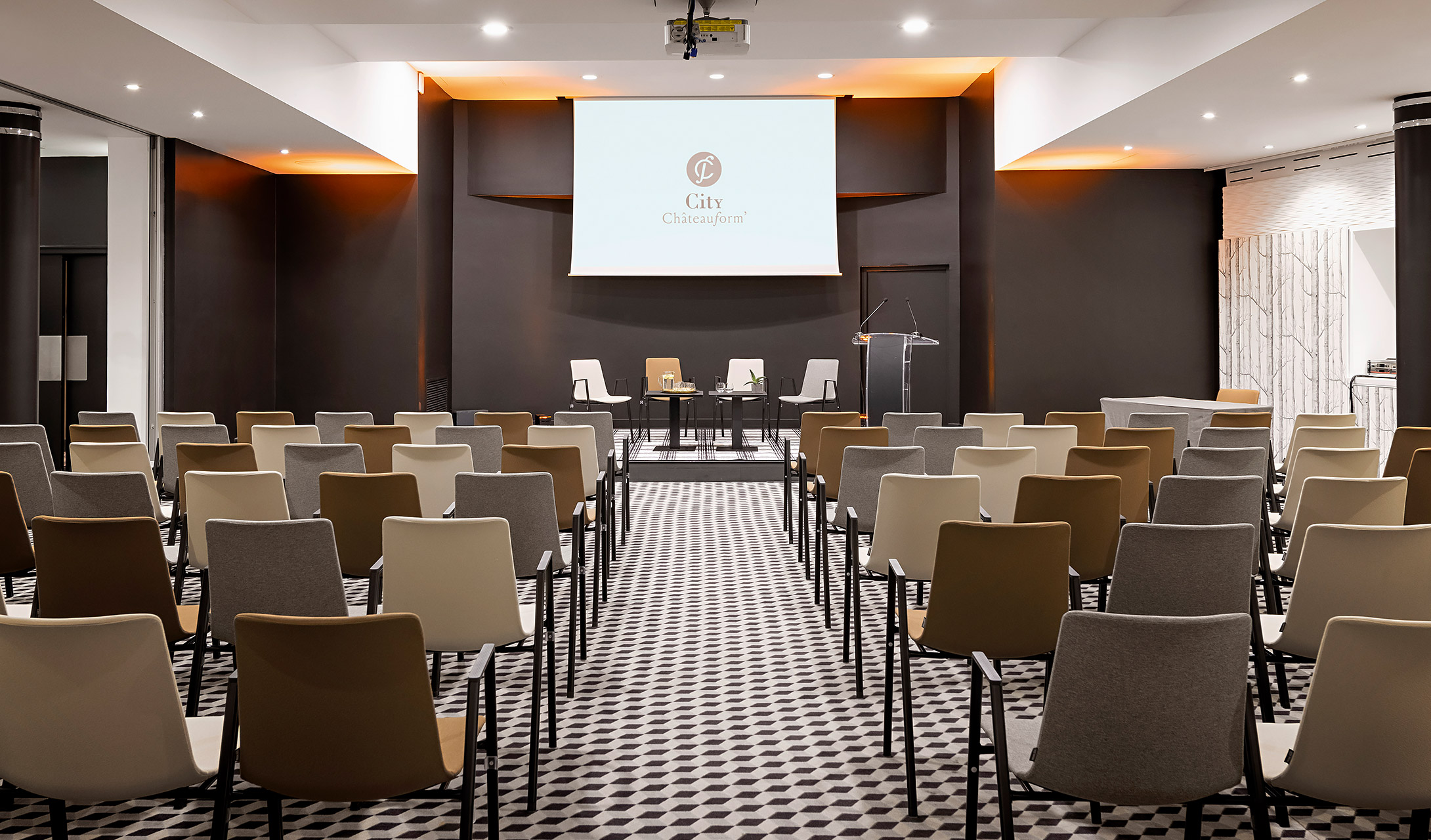 G 33 Lamaisonchampselysees