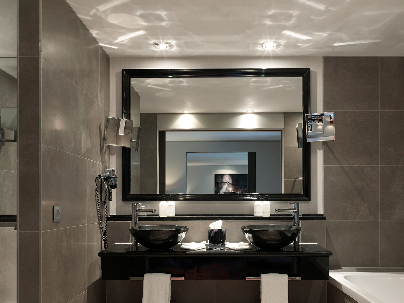 The Dominican Grand Place Suite V2 R 04