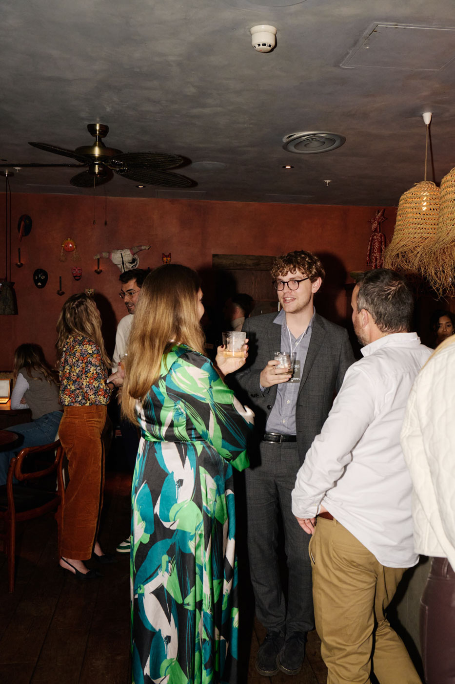 DH24 AEW London Travelpro 15