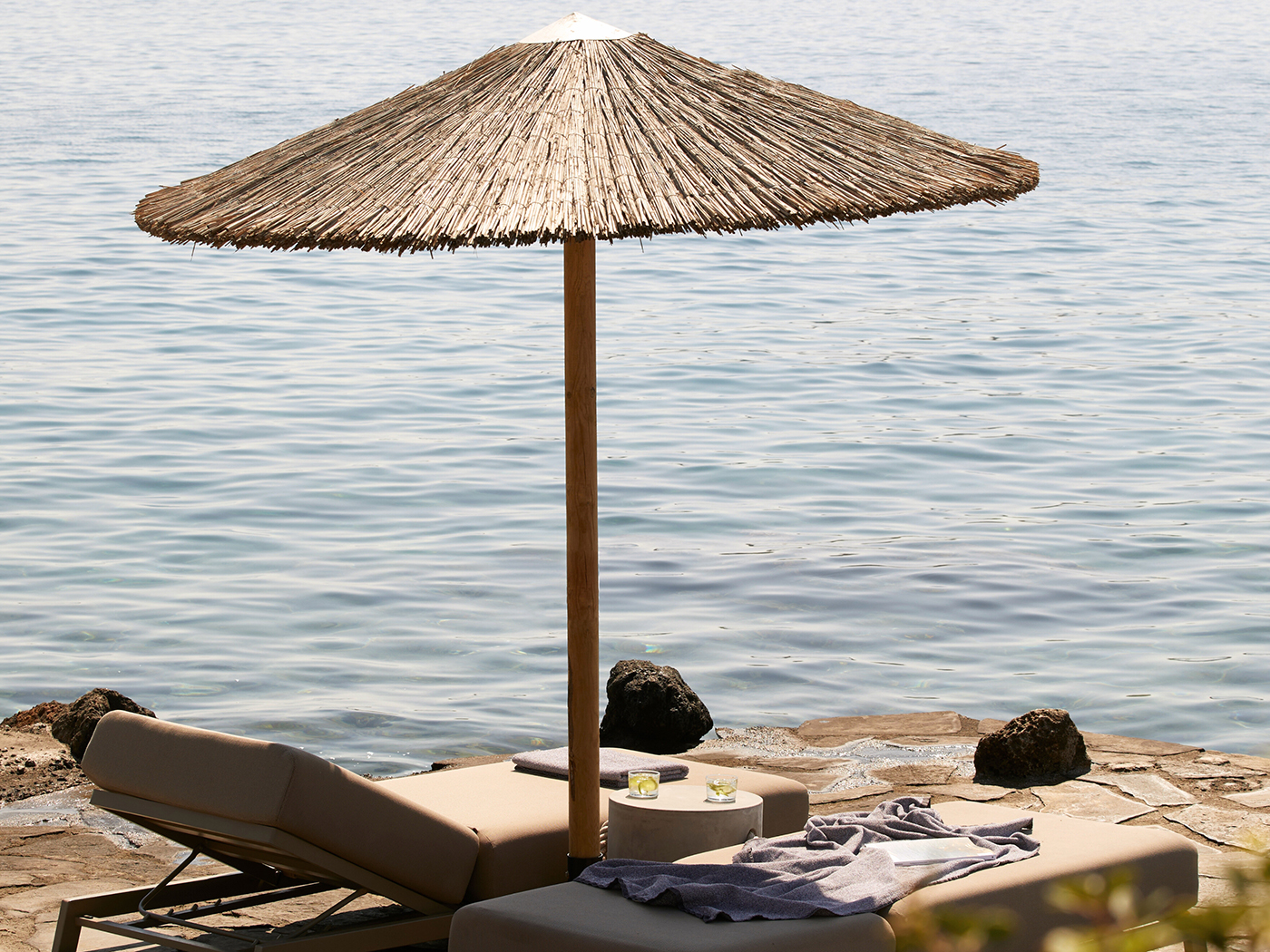 Minos Beach Annex Waterfront Bungalow R 06