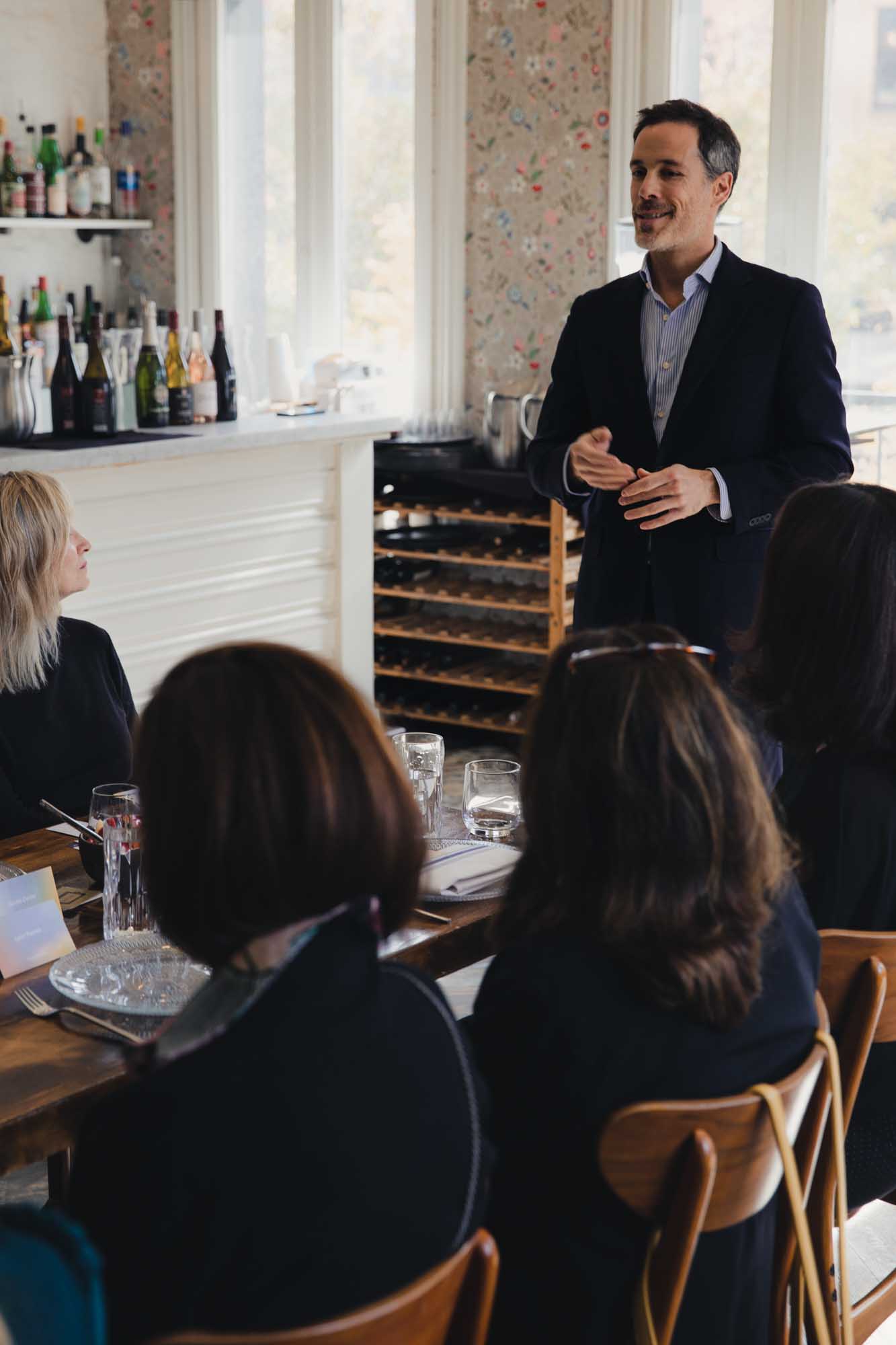 DH SALES22 OE Chicago 09