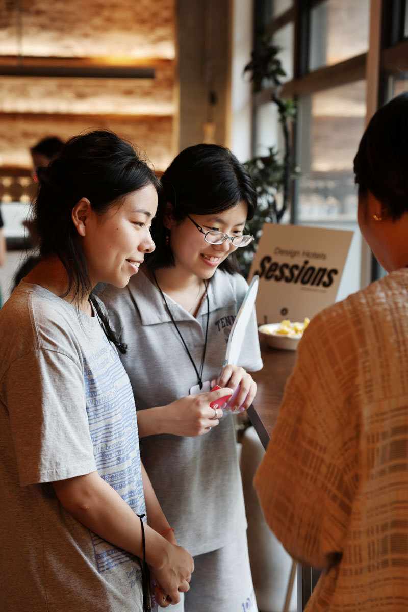 DH24 SALES S Chengdu Travelpro 04