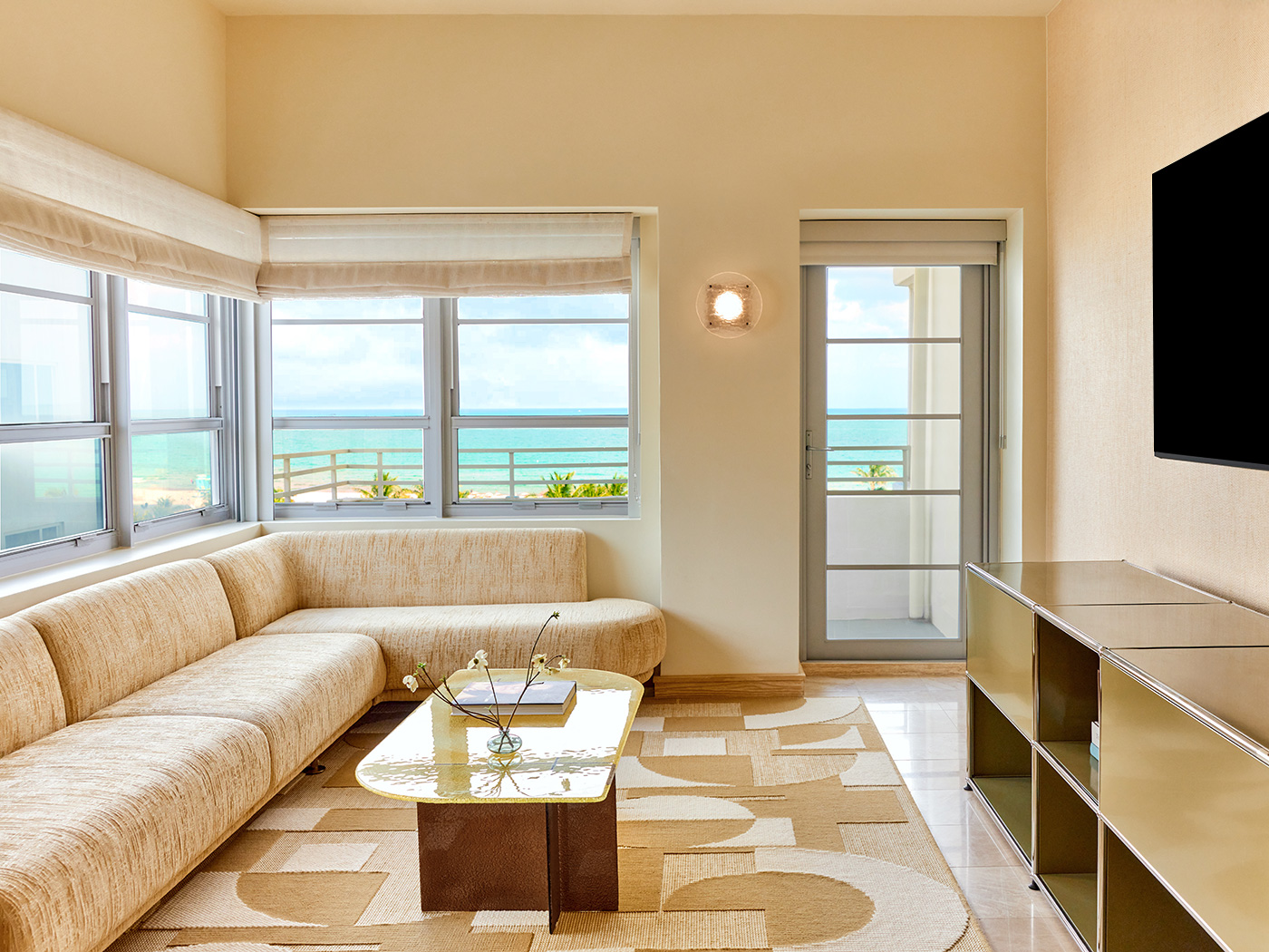 Shelborne By Proper Oceanfront King Balcony Suite R V2 01