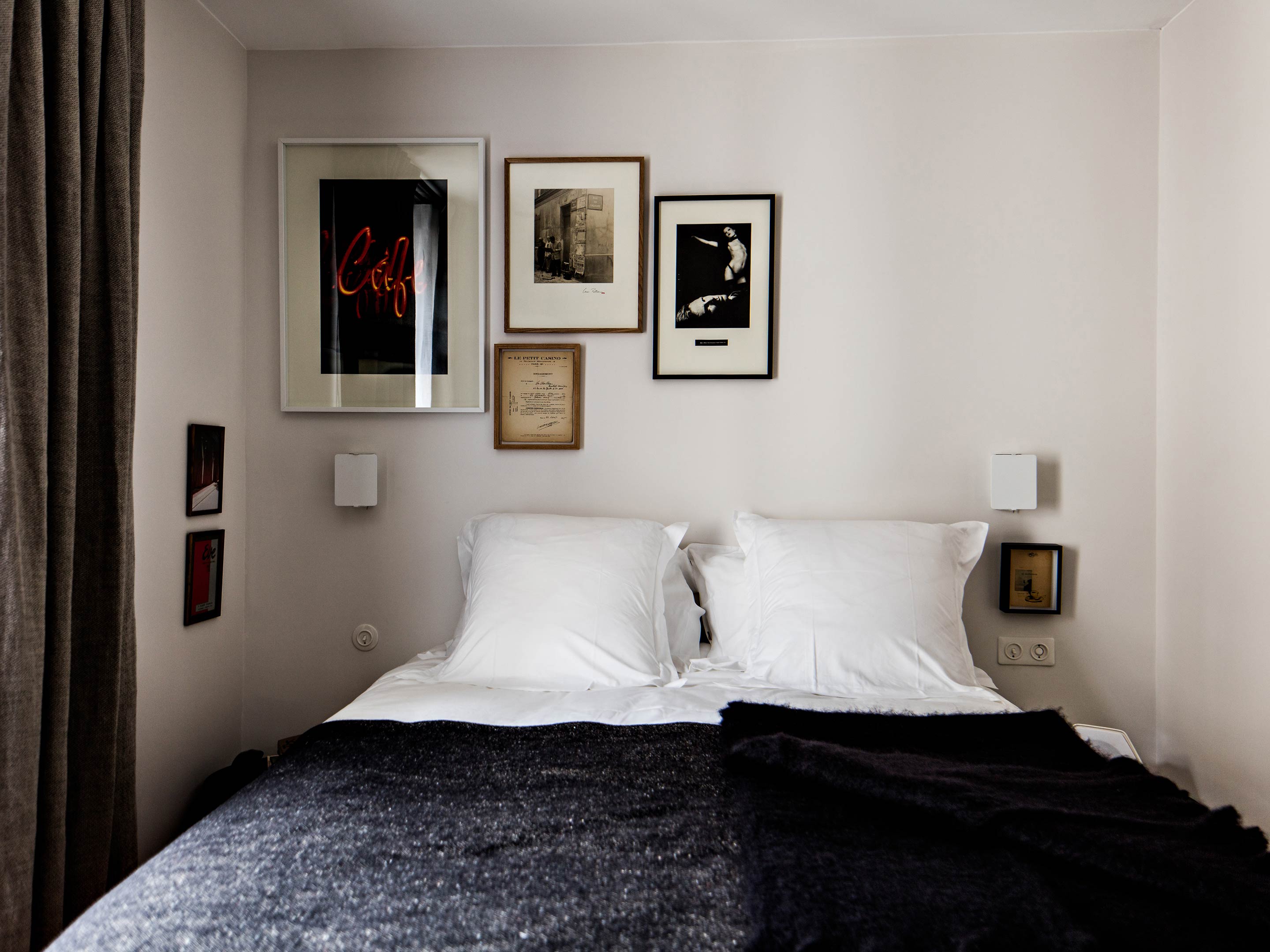 Le Pigalle Room 15 R V2 R2