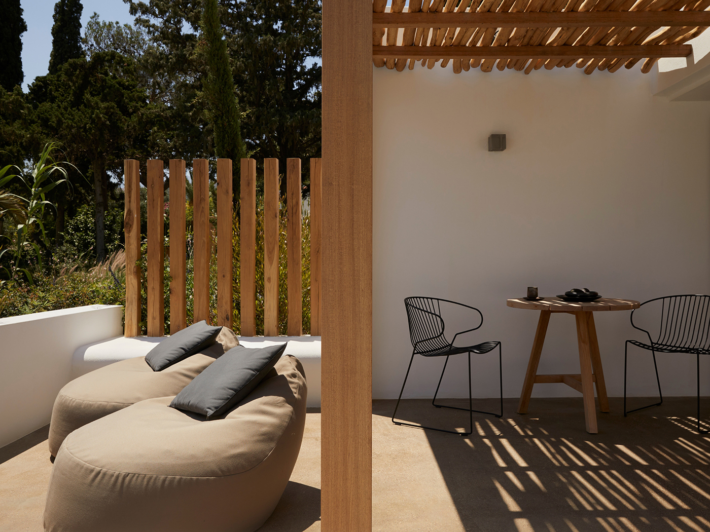 Minos Beach Superior Beachfront Bungalow R 04