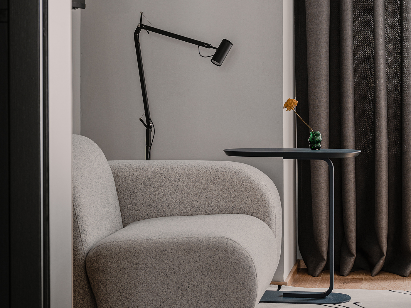 The Comodo Classic Mountain View R 03