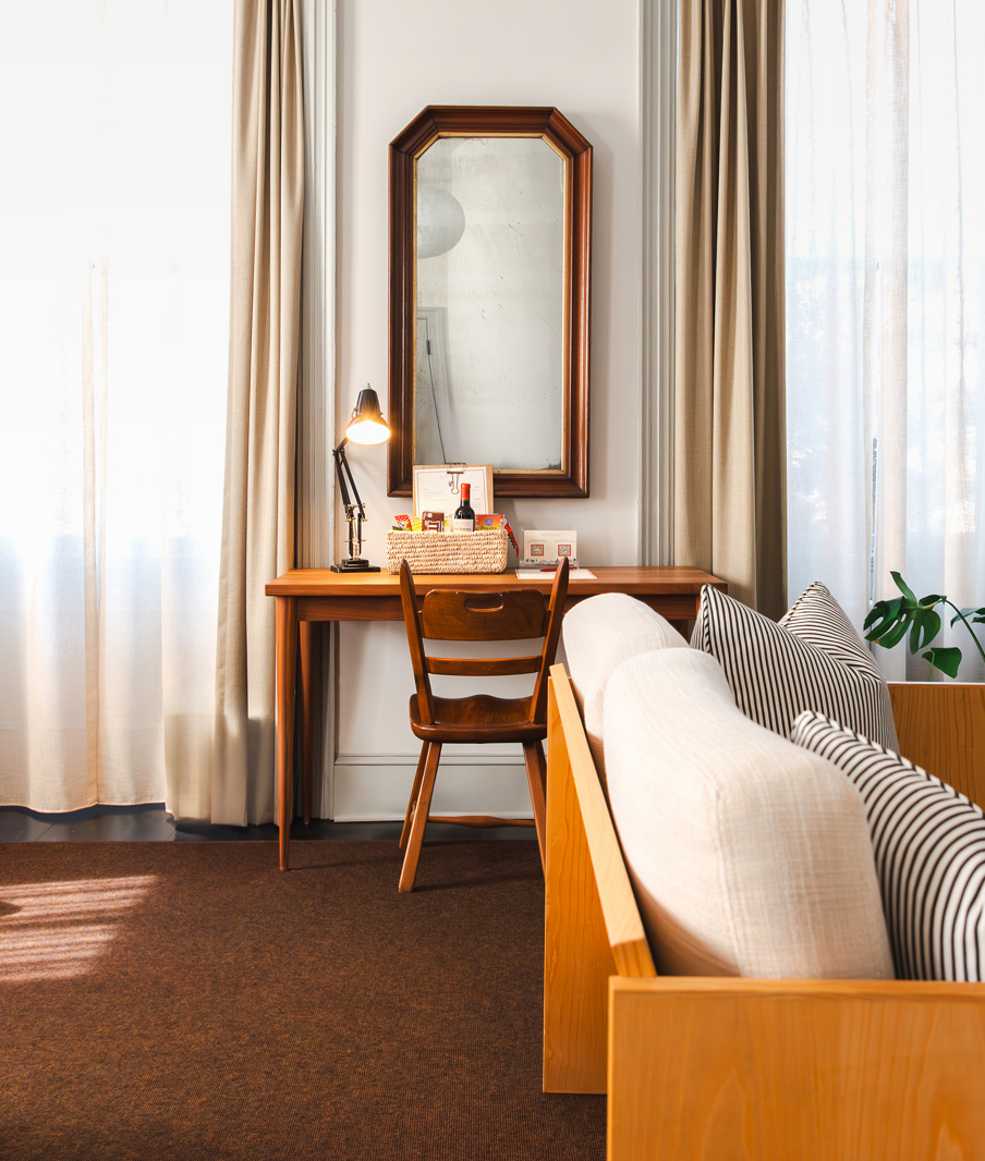 Hotel Kinsley Interior Design