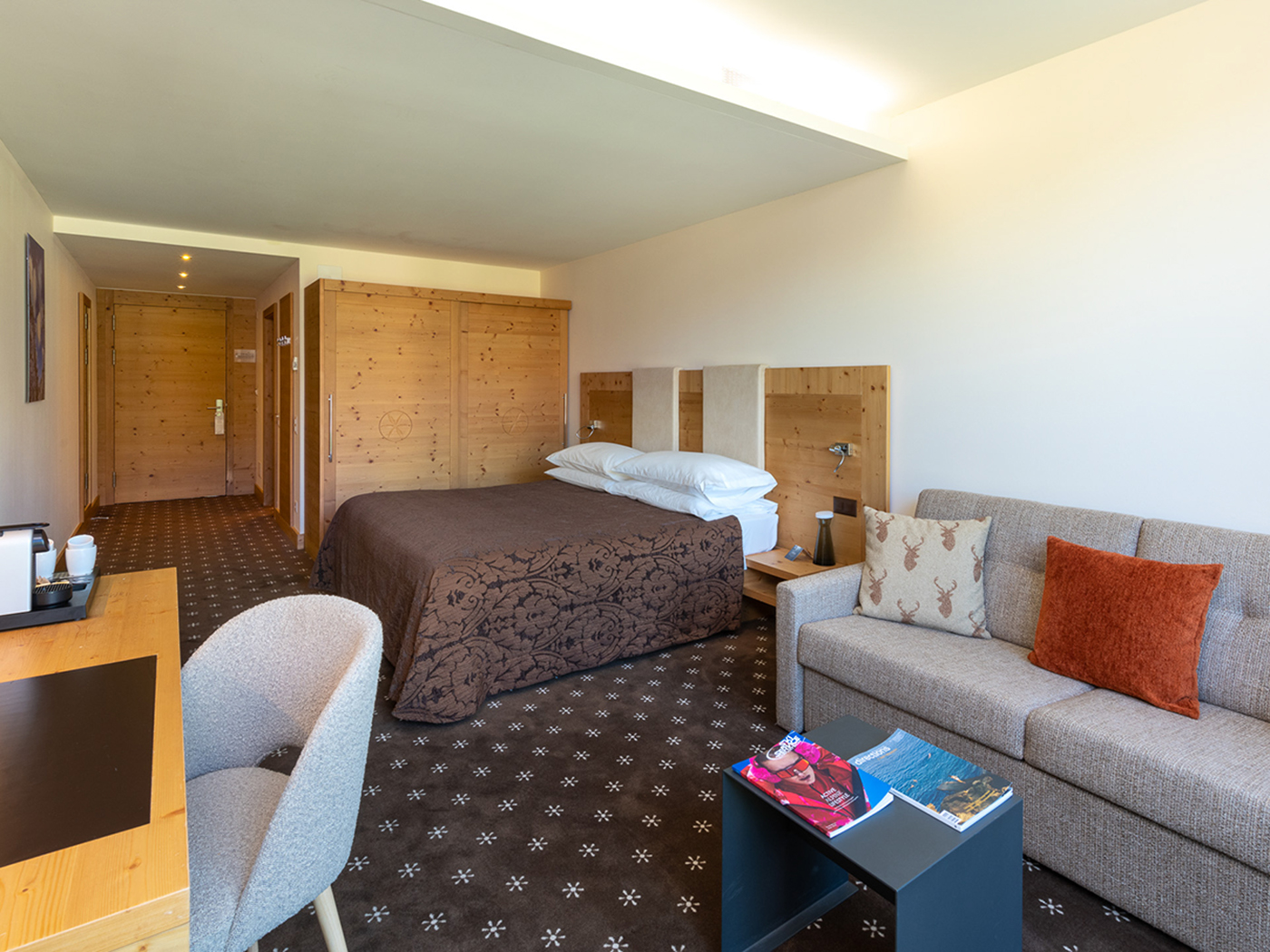 Nira Alpina Garden Room Summer V2 R 03