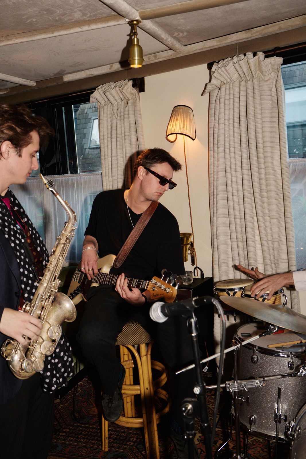 DH24 SALES London S 19