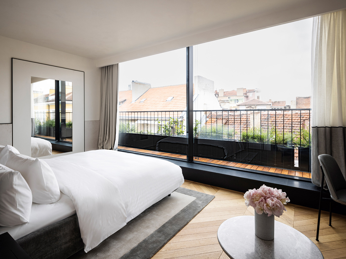 Juno Hotel Sofia Cosy Sunkissed R 05