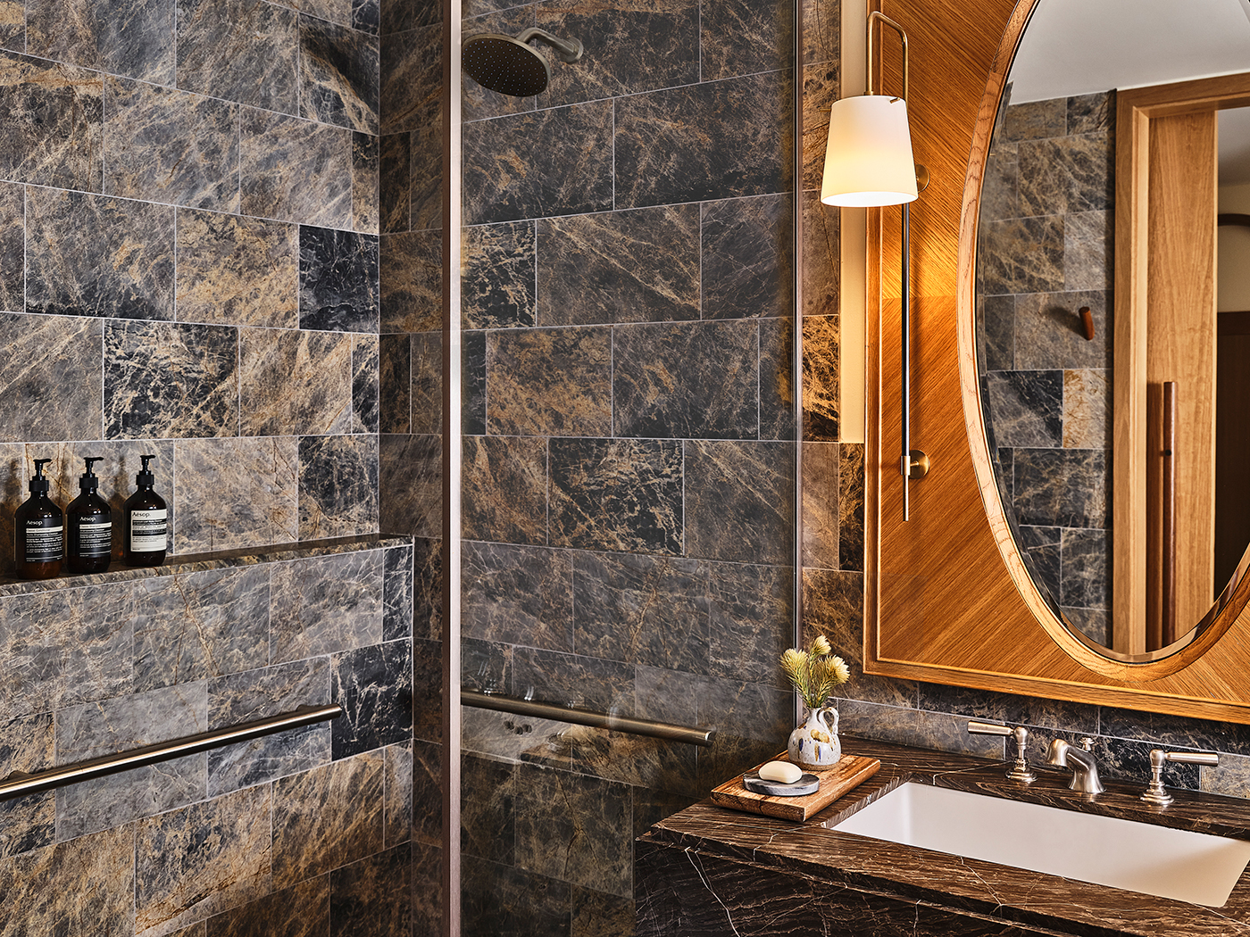 Austin Proper Hotel Grand King View V3 R 04