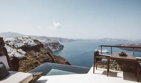 Vora Terrace in Santorini