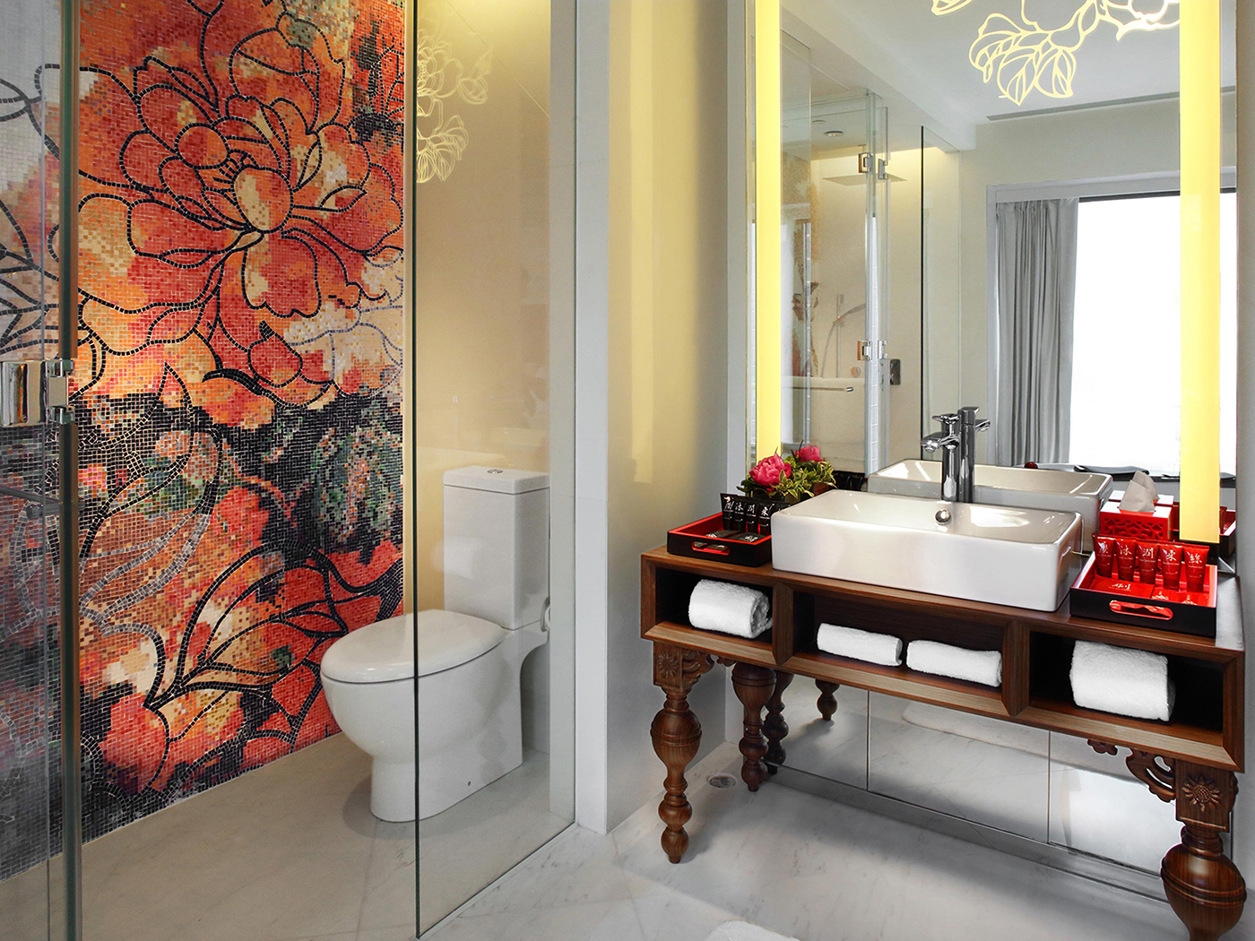 Mira Moon Full Moon With Partial Harbour View R 6