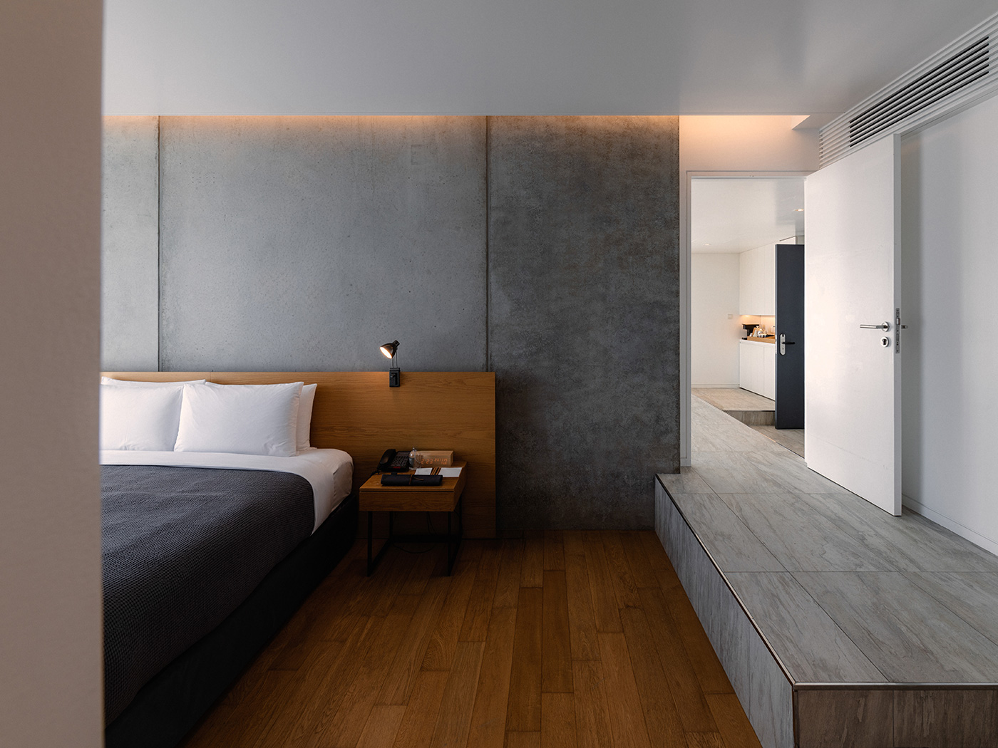 Nest Hotel Patio Suite R 04