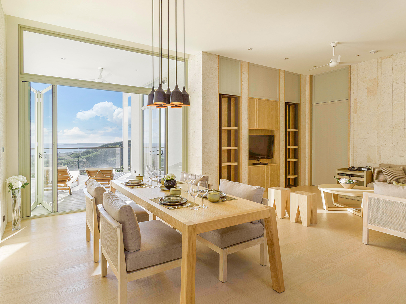 Gloria Manor Gloria Suite V2 R 3