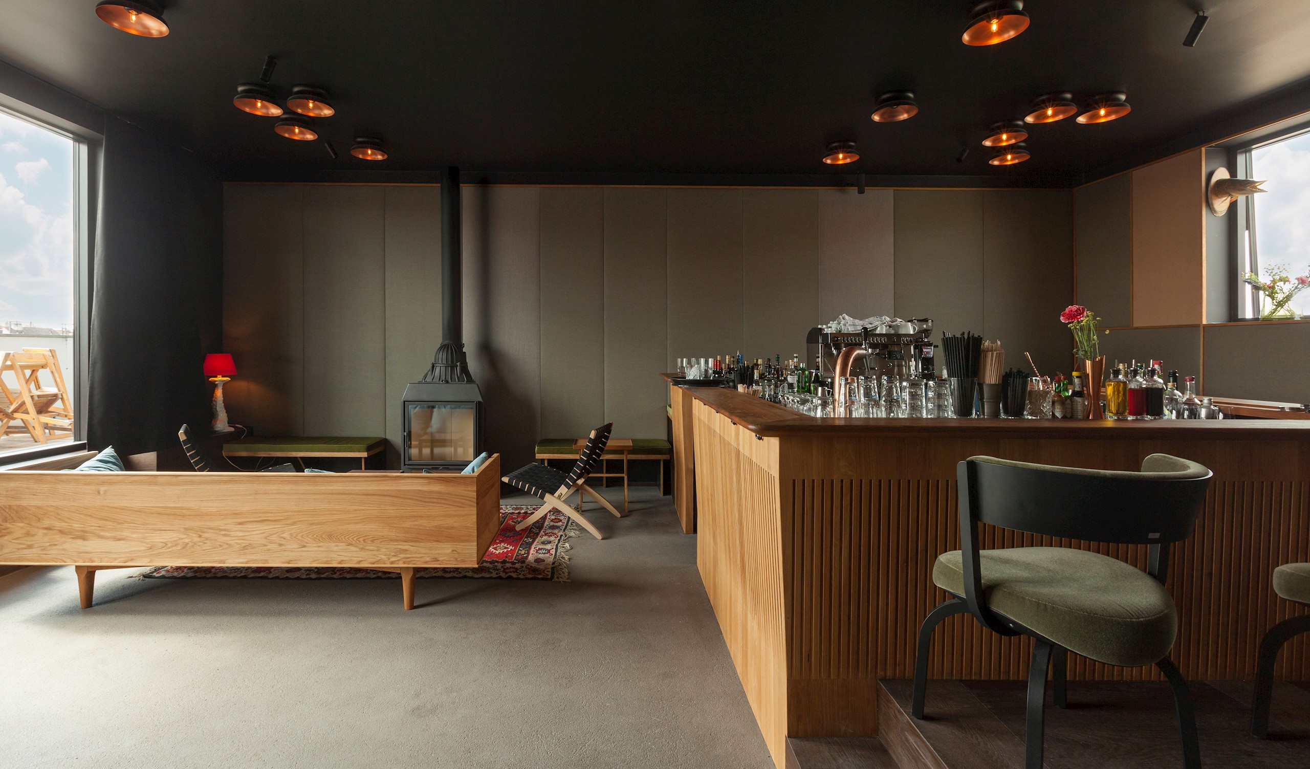 The Flushing Meadows Hotel and Bar