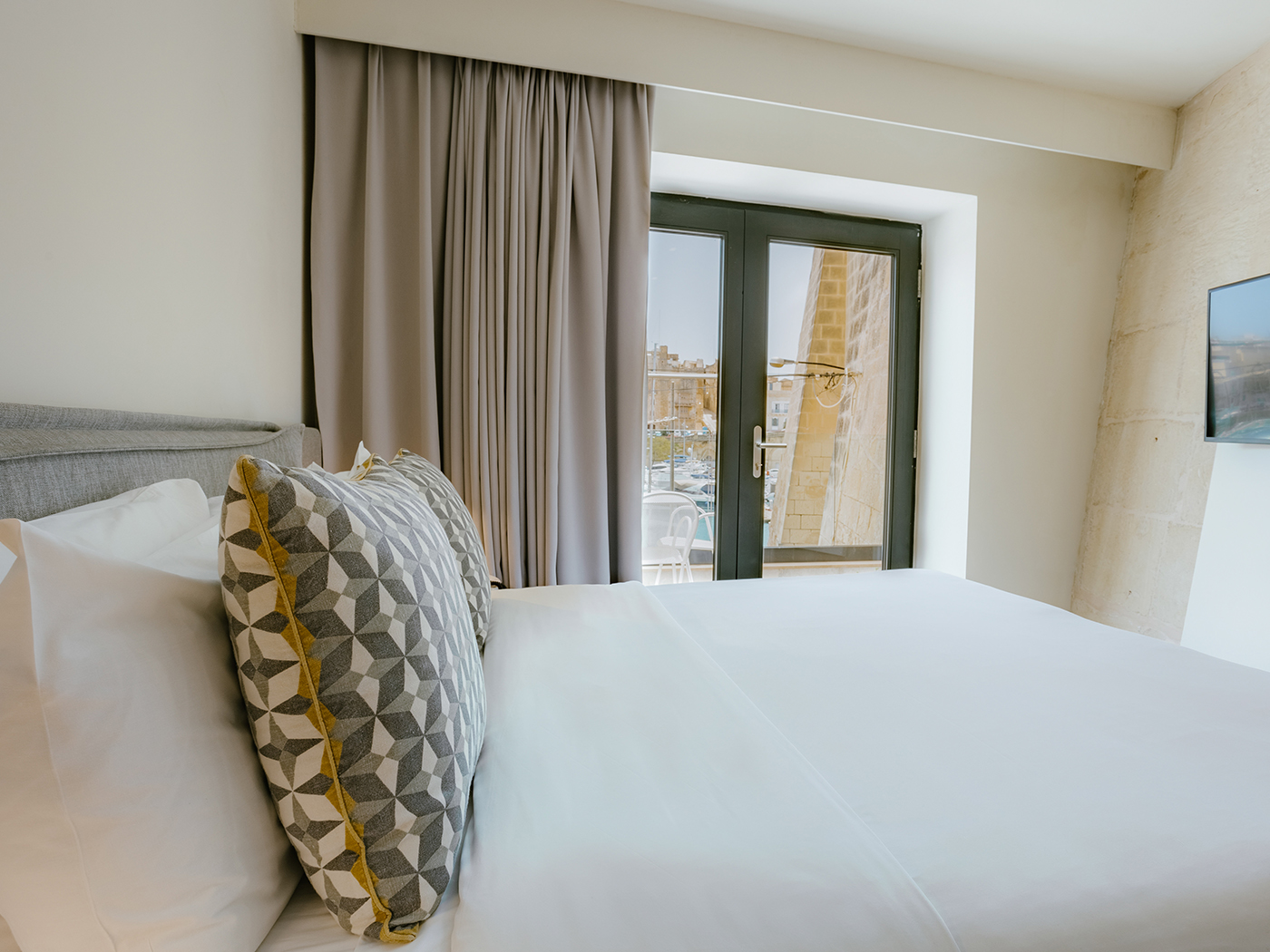 Cugo Gran Macina Grand Harbour Senglea Suite V2 R 05