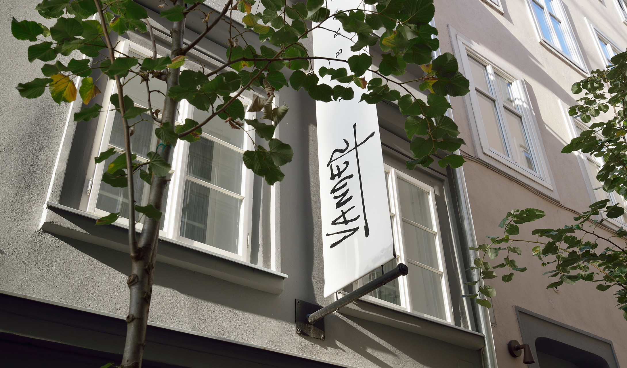 G 20 Vander Urbani Resort