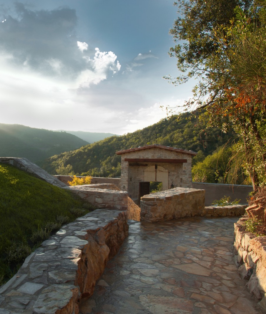 Eremito Theme Box 01 B Corp (1)