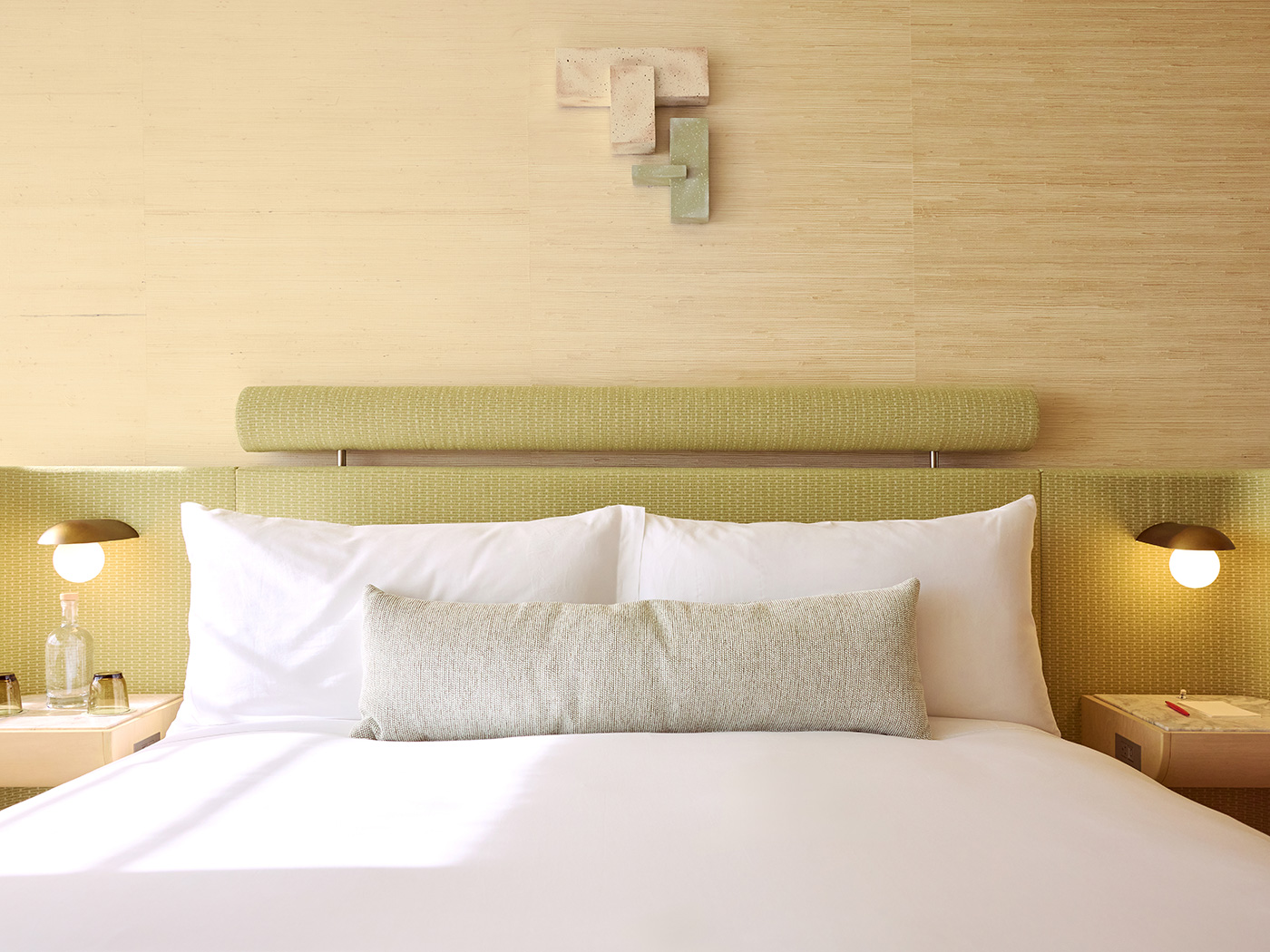 Shelborne By Proper Oceanfront King R V2 02