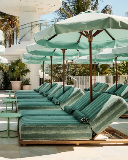 08 Sneak Peak Shelborne Pool Sunbeds