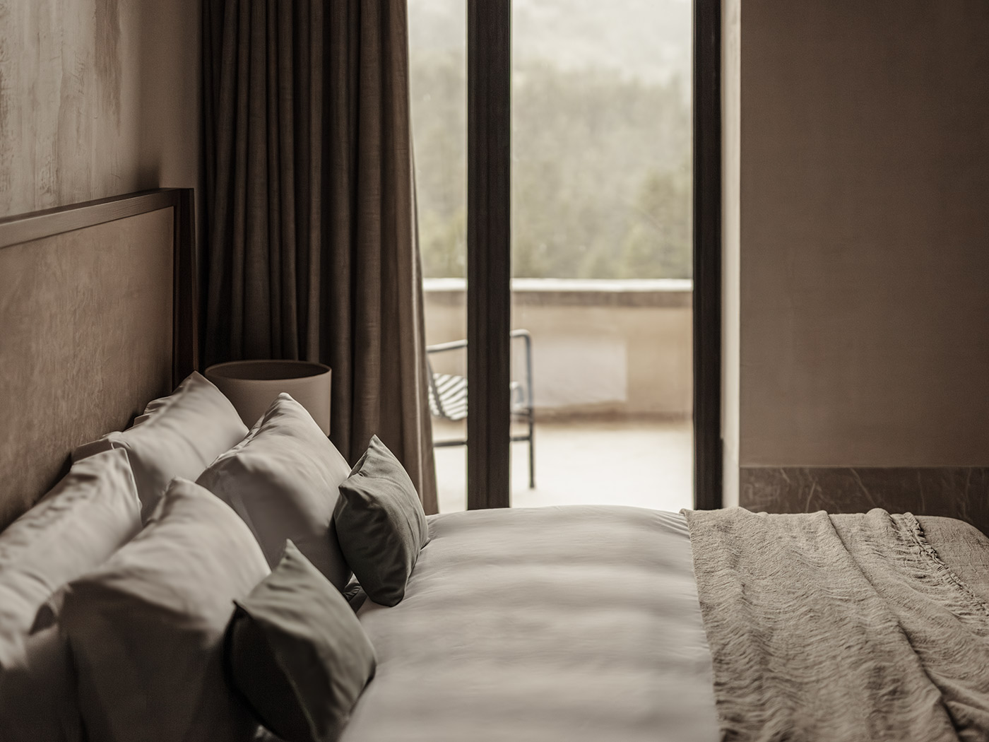 Manna Mountain View Superior Room R V3 02