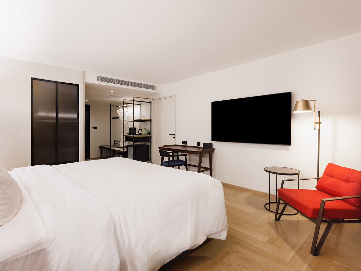 Public House Bangkok Downtown King R V2 02