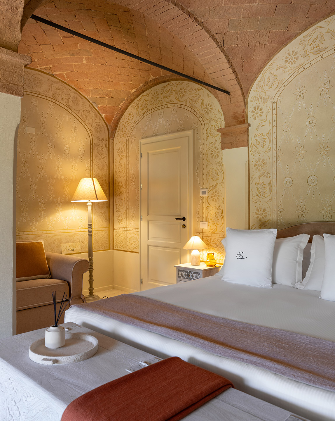 Elizabeth Country House