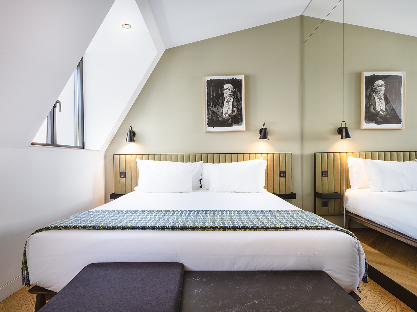 Hotel Hotel Small V2 R 01