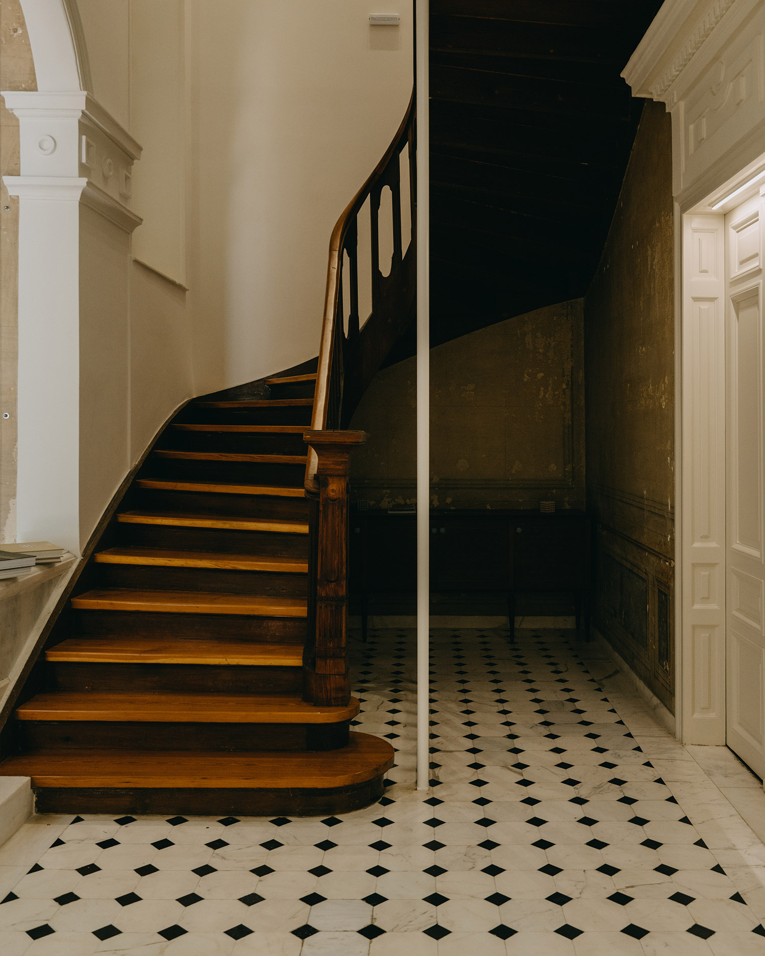 G 19 The Bold Type Hotel