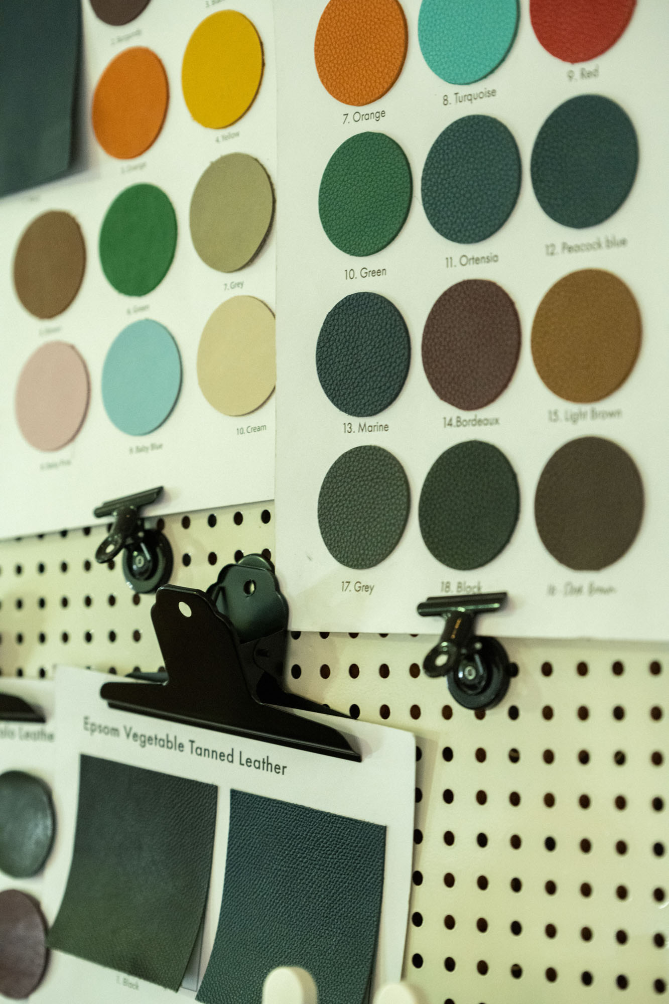 DH SALES23 SE Singapore Leatherworkshop Coconutclub 6081