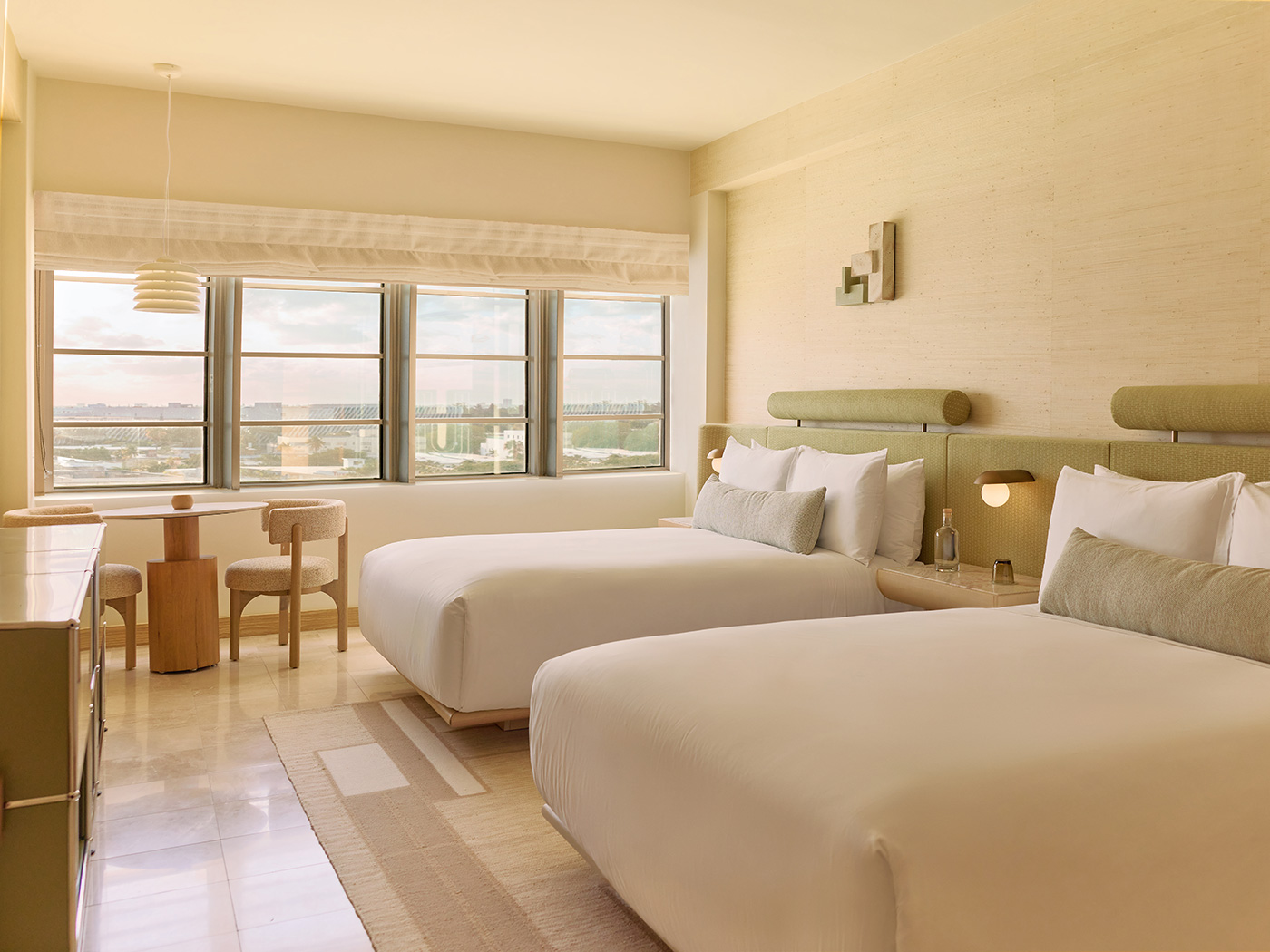 Shelborne By Proper City View Two Queens R V2 01