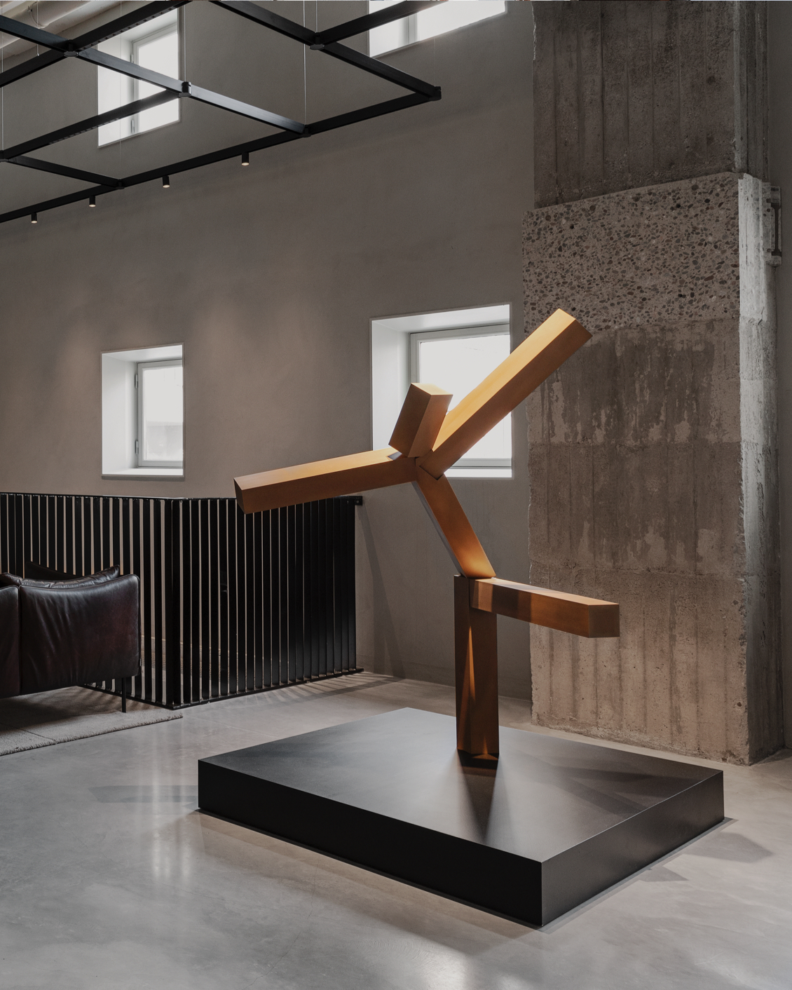 Stockholm Blique By Nobis Joel Shapiro