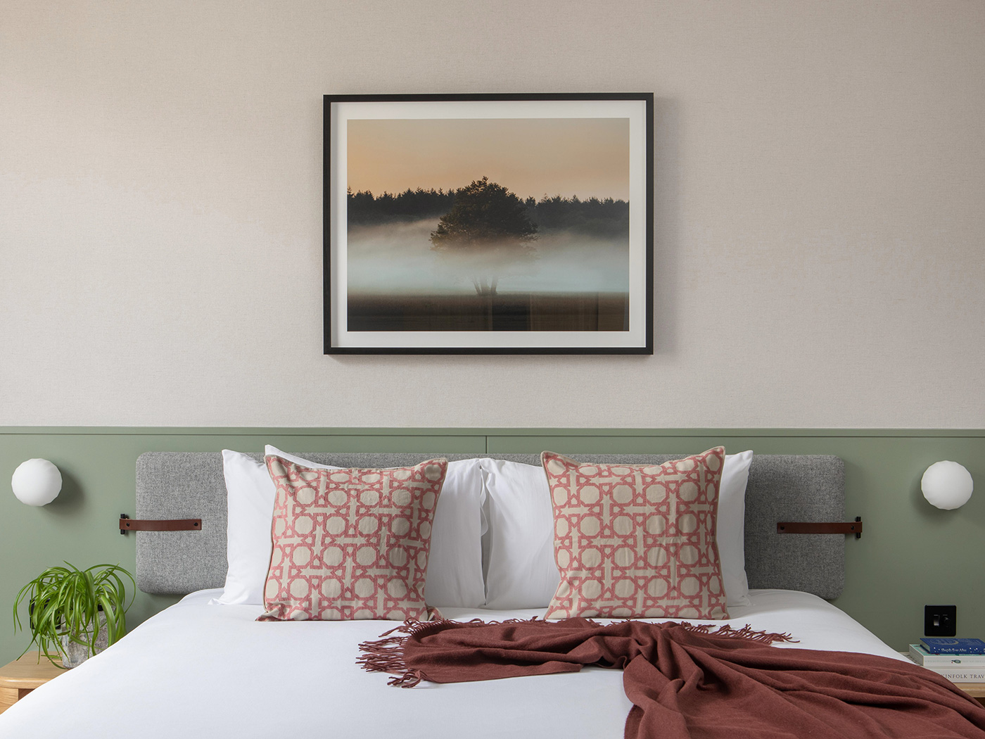 Inhabit Queens Gardens Super Roomy R 01