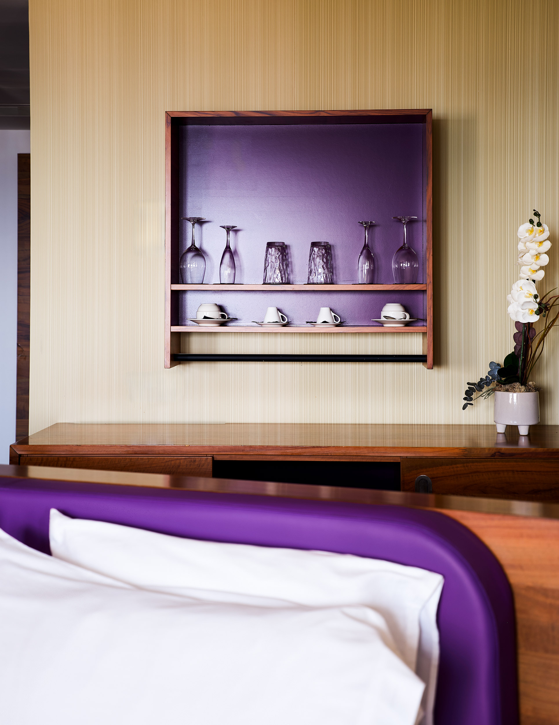 G 12 Bohemia Suites And Spa